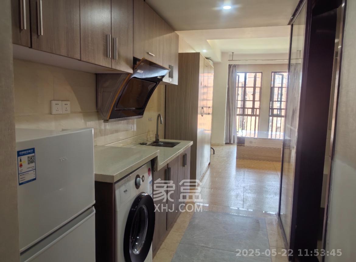 中建芙蓉工社 2室1厅1卫 1300.0元/月 中建芙蓉工社 2室1厅1卫 1300.0元/月室内图