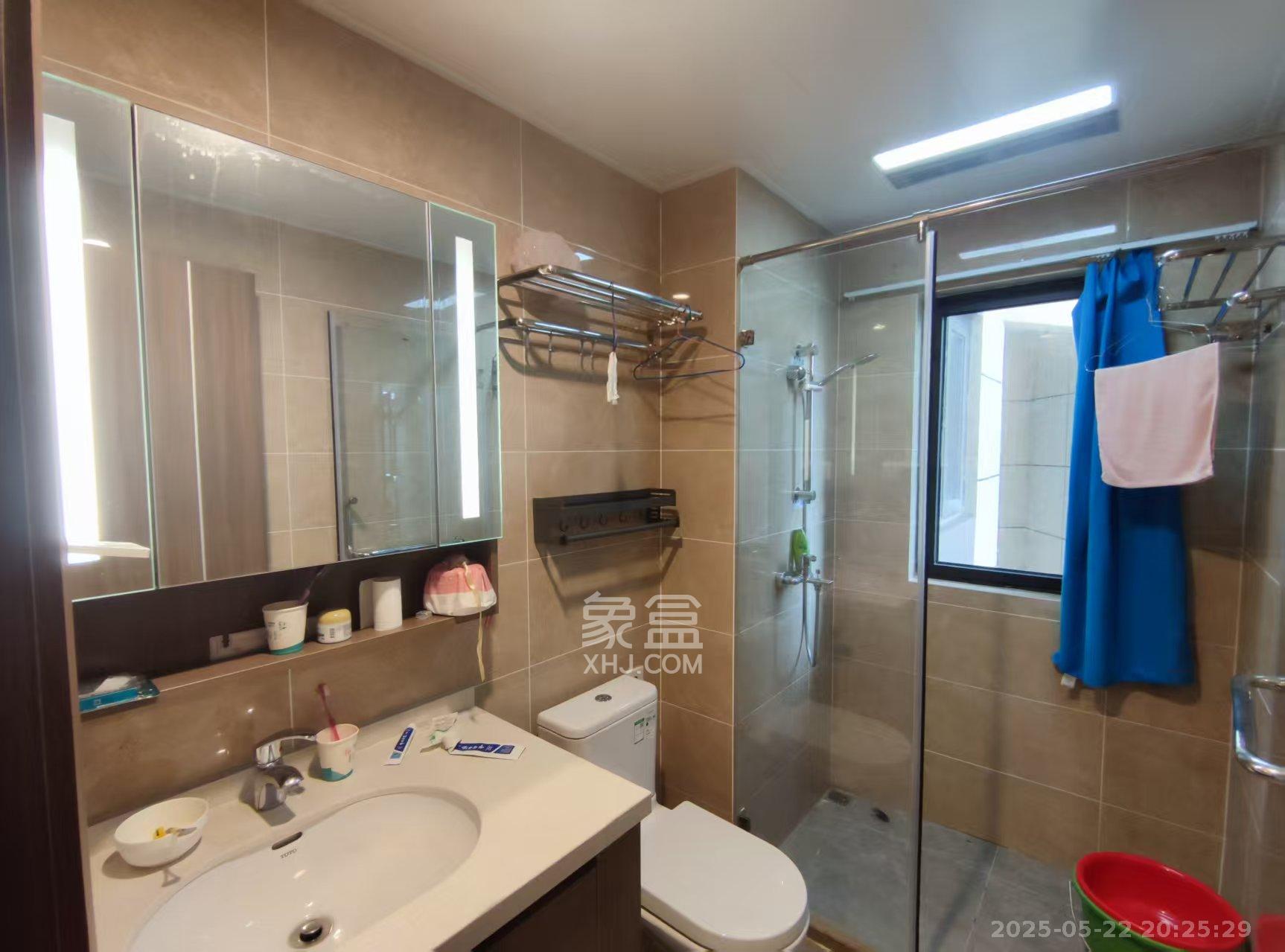 保利茉莉公馆 3室2厅2卫 3400.0元/月 保利茉莉公馆 3室2厅2卫 3400.0元/月室内图