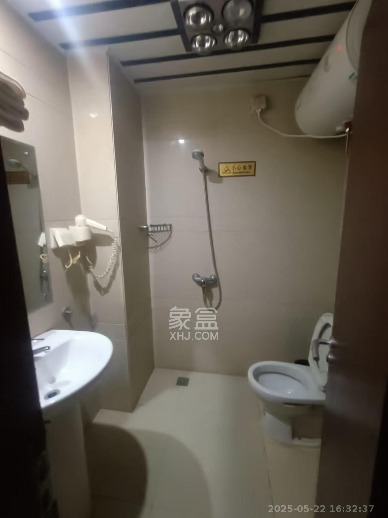 标志商务中心  1室1厅1卫   1100.00元/月室内图