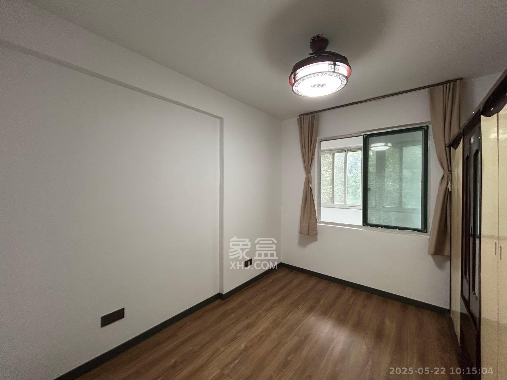 红树湾 4室2厅2卫 2400.0元/月 红树湾 4室2厅2卫 2400.0元/月室内图