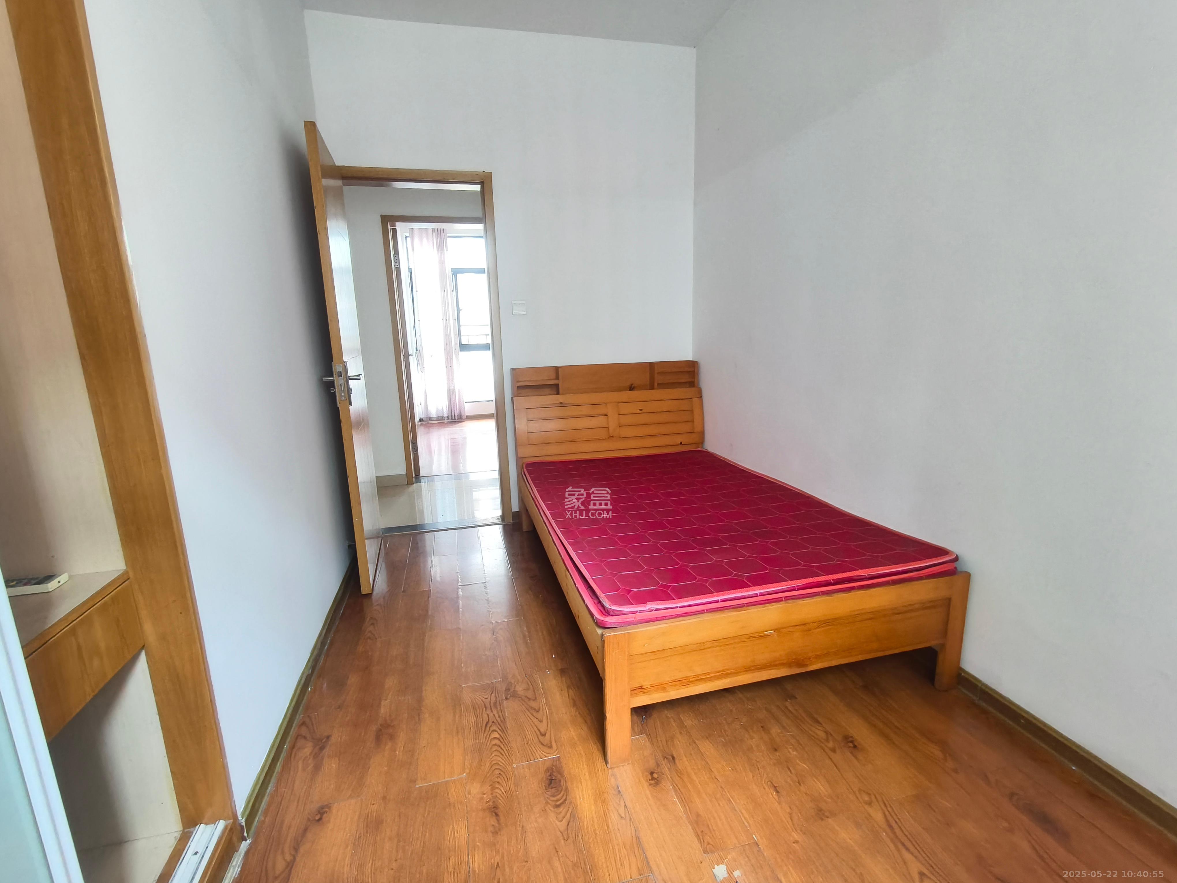 康桥长郡 4室2厅2卫 2000.0元/月 康桥长郡 4室2厅2卫 2000.0元/月室内图