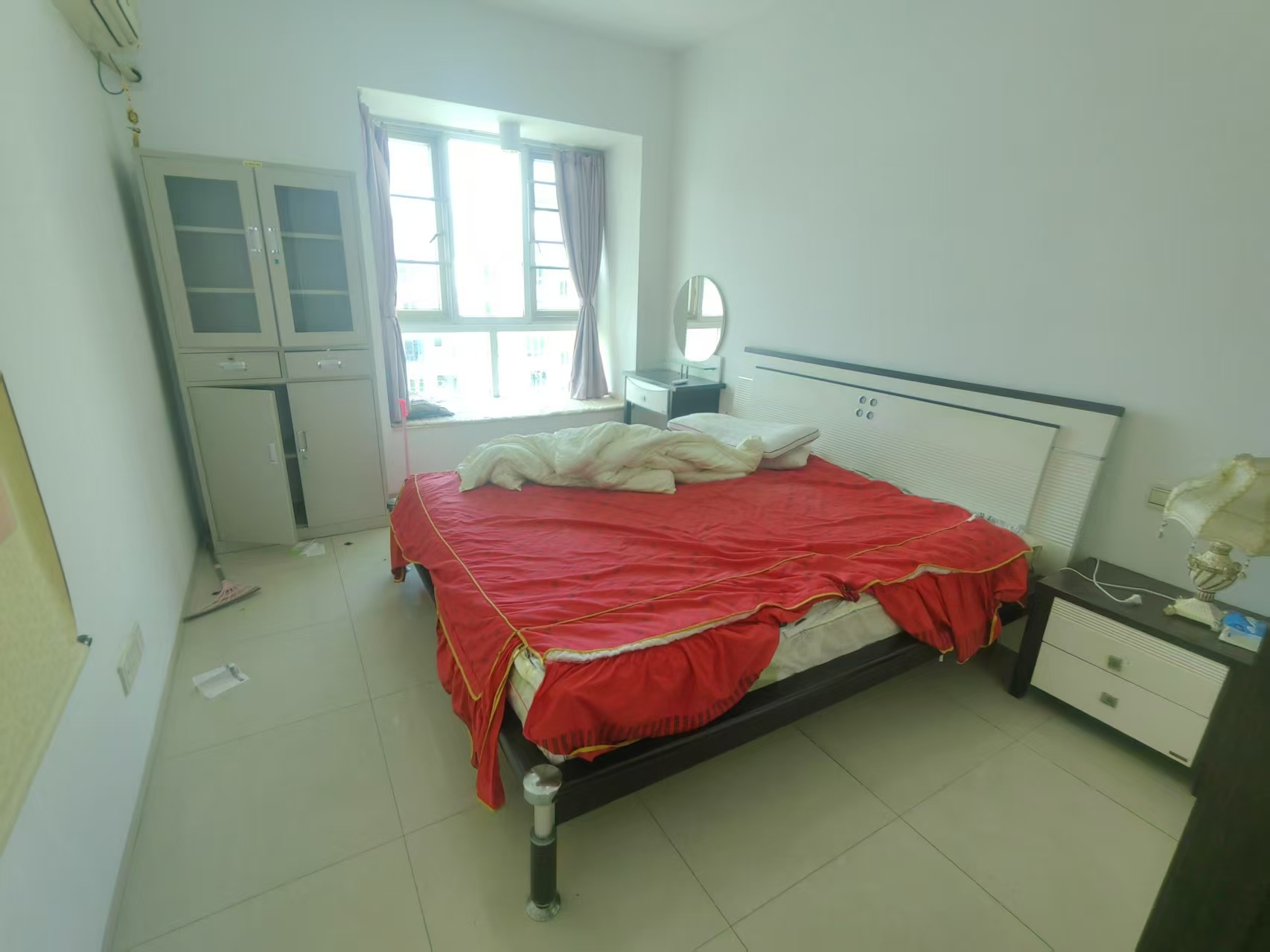 成信景苑 4室2厅2卫 3000.0元/月 成信景苑 4室2厅2卫 3000.0元/月室内图