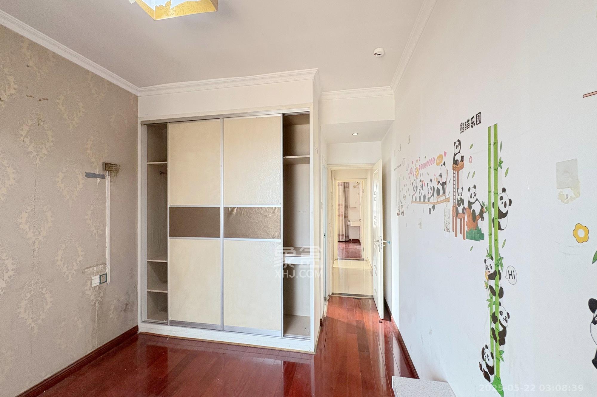 万象新天  3室2厅1卫    119.5万 万象新天  3室2厅1卫    119.5万卧室