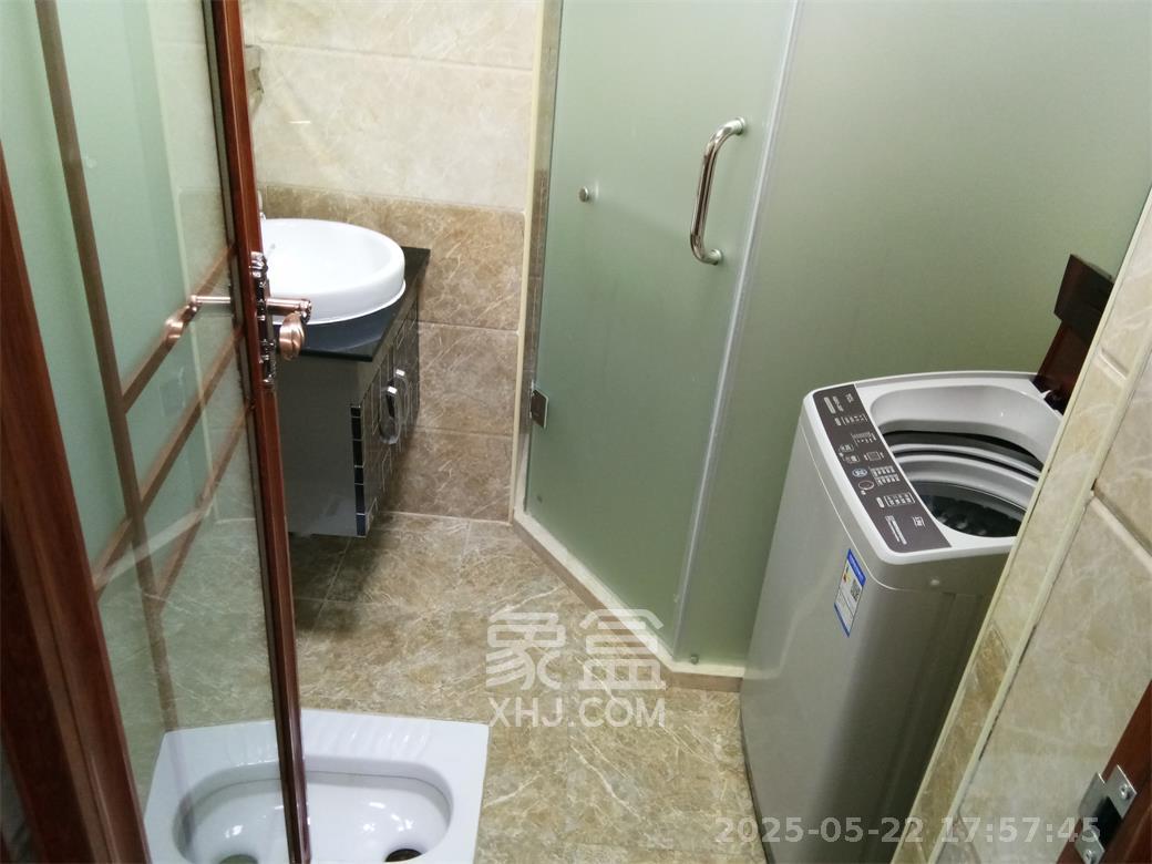 中南壹号院  1室1厅1卫   1700.00元/月室内图