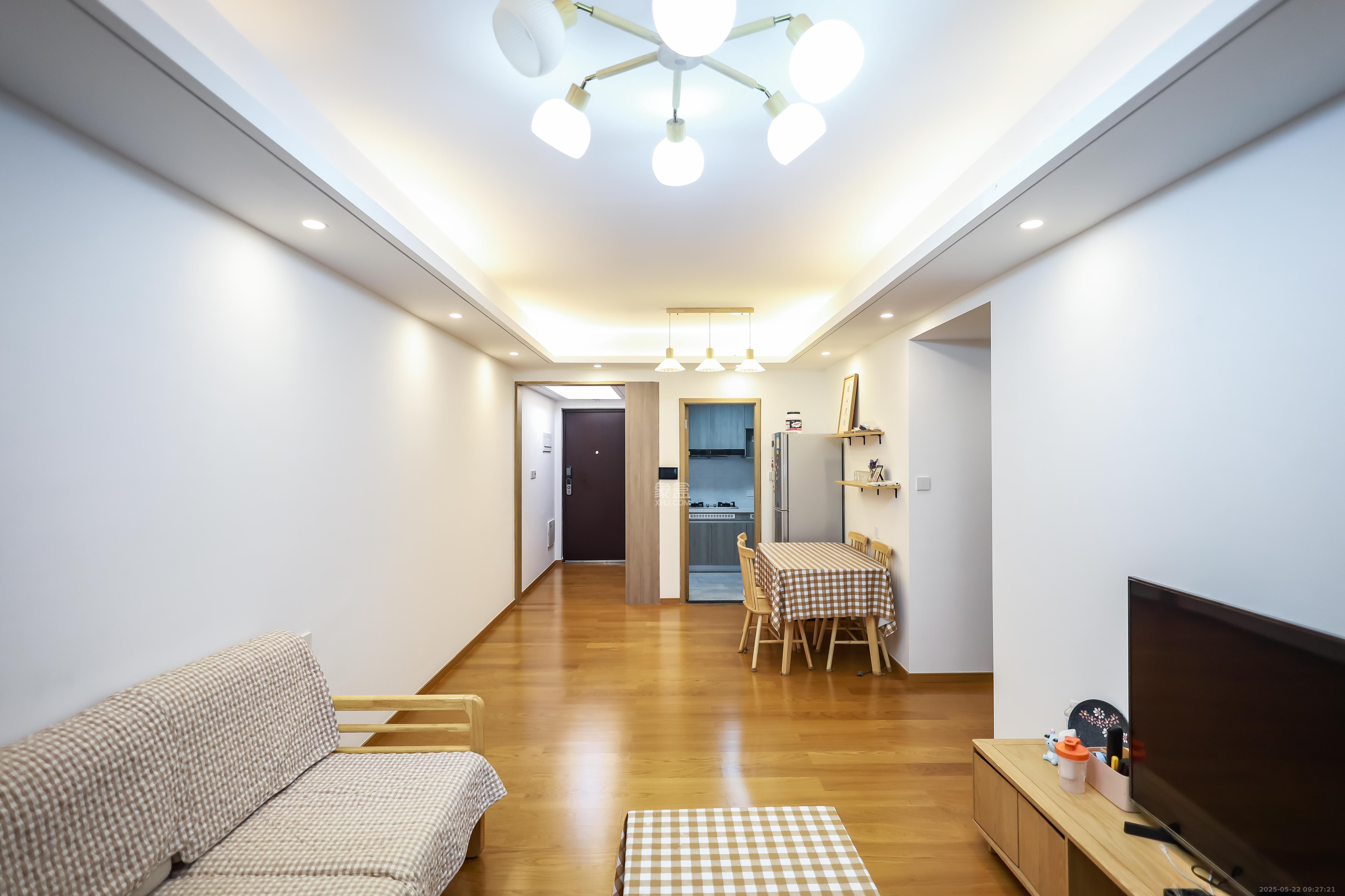 清控湖山雅居南区  3室2厅1卫   2700.00元/月室内图