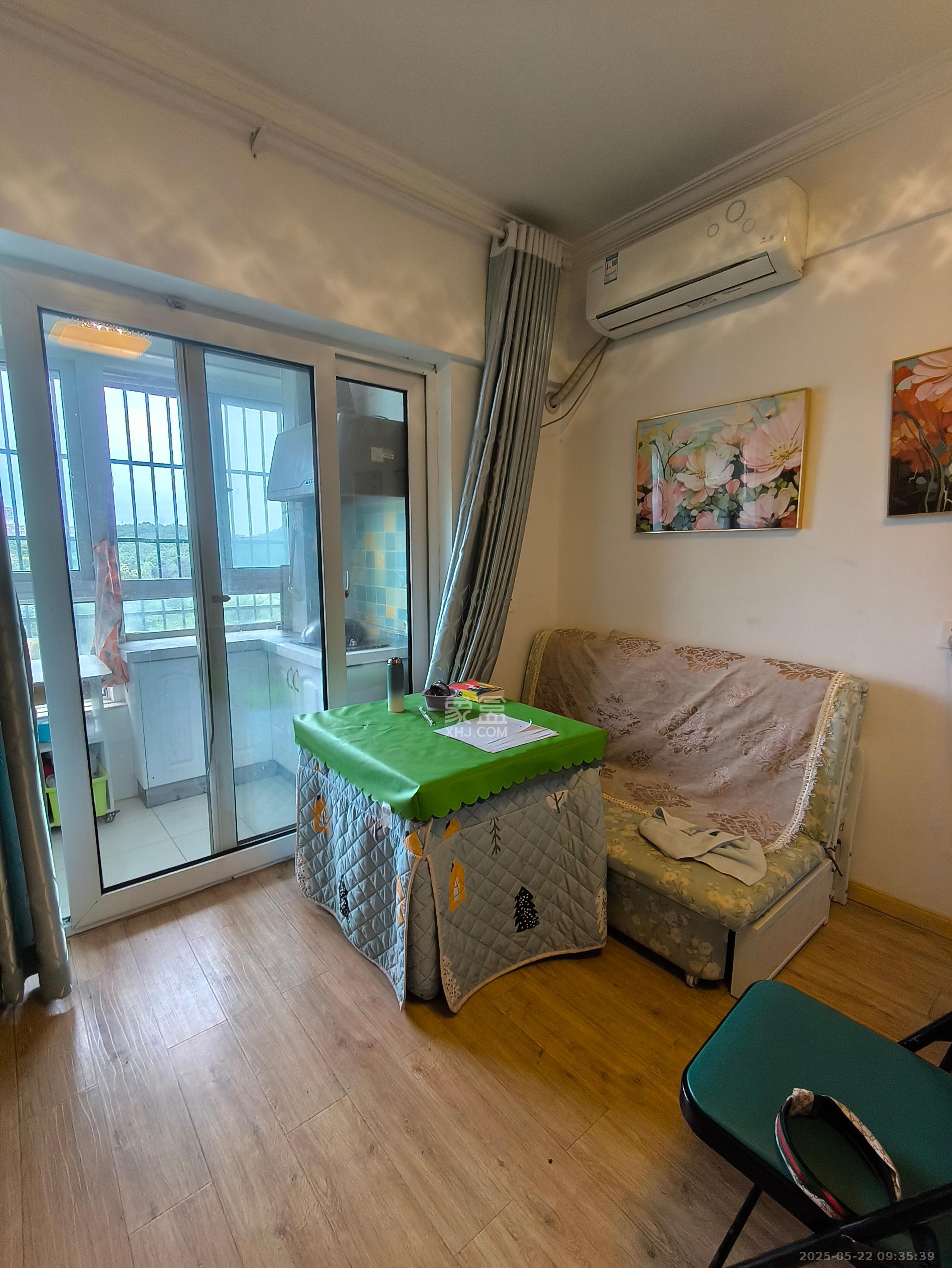 五矿紫湖香醍 1室1厅1卫 1100.0元/月 五矿紫湖香醍 1室1厅1卫 1100.0元/月室内图