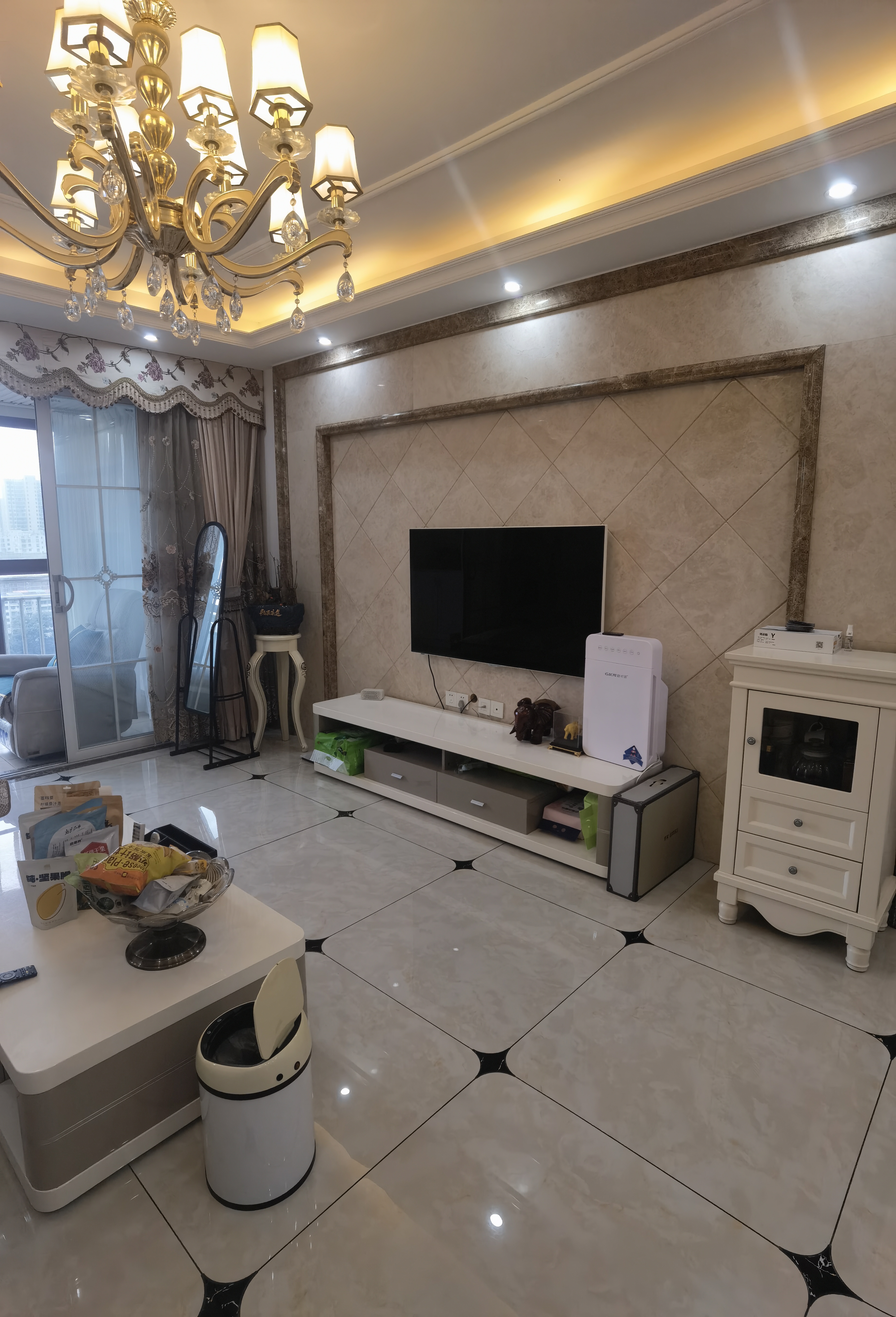 新概念 3室2厅2卫 69.8万 新概念 3室2厅2卫 69.8万客厅