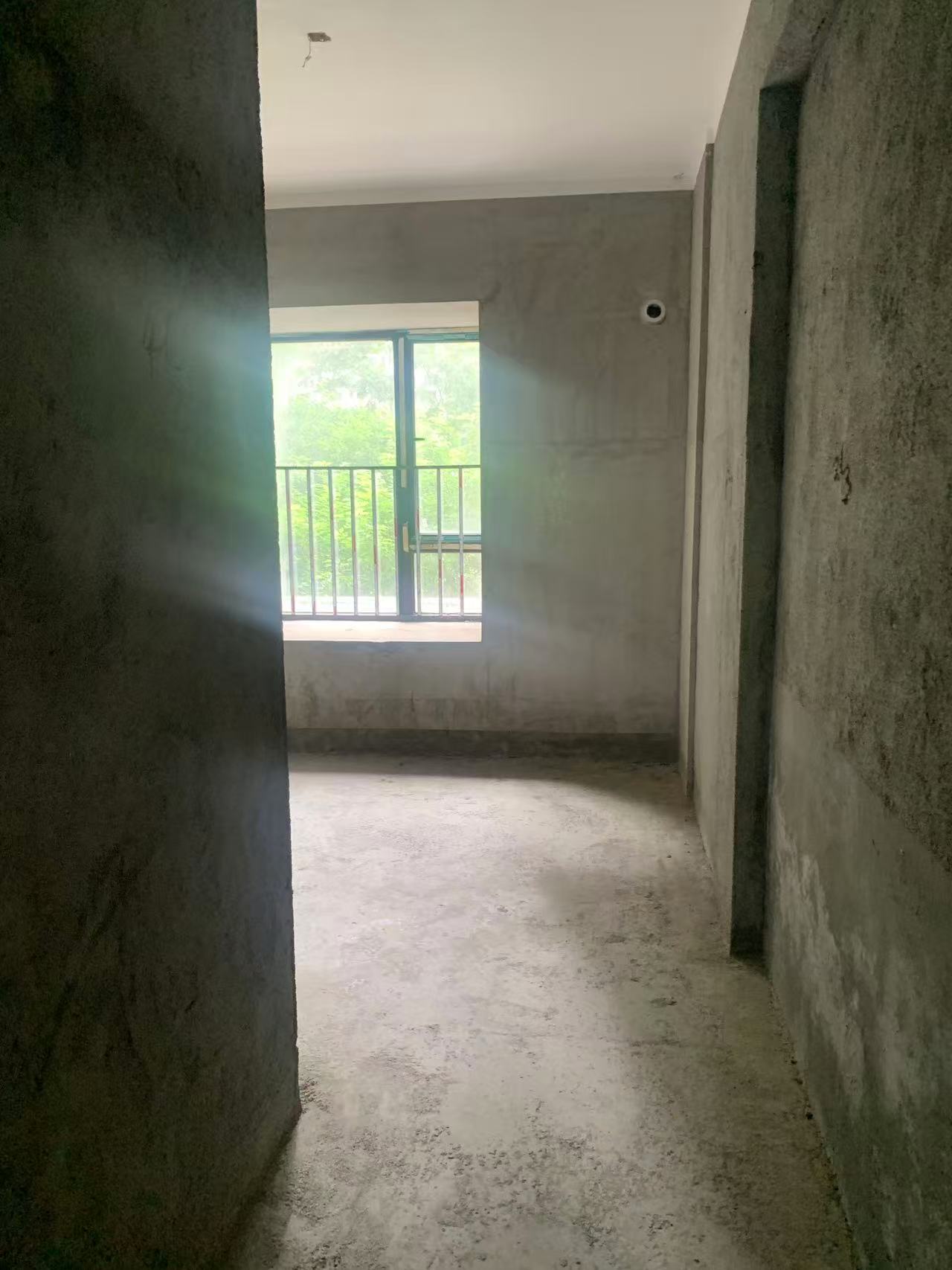 美的梧桐庄园  5室2厅2卫   85.00万室内图