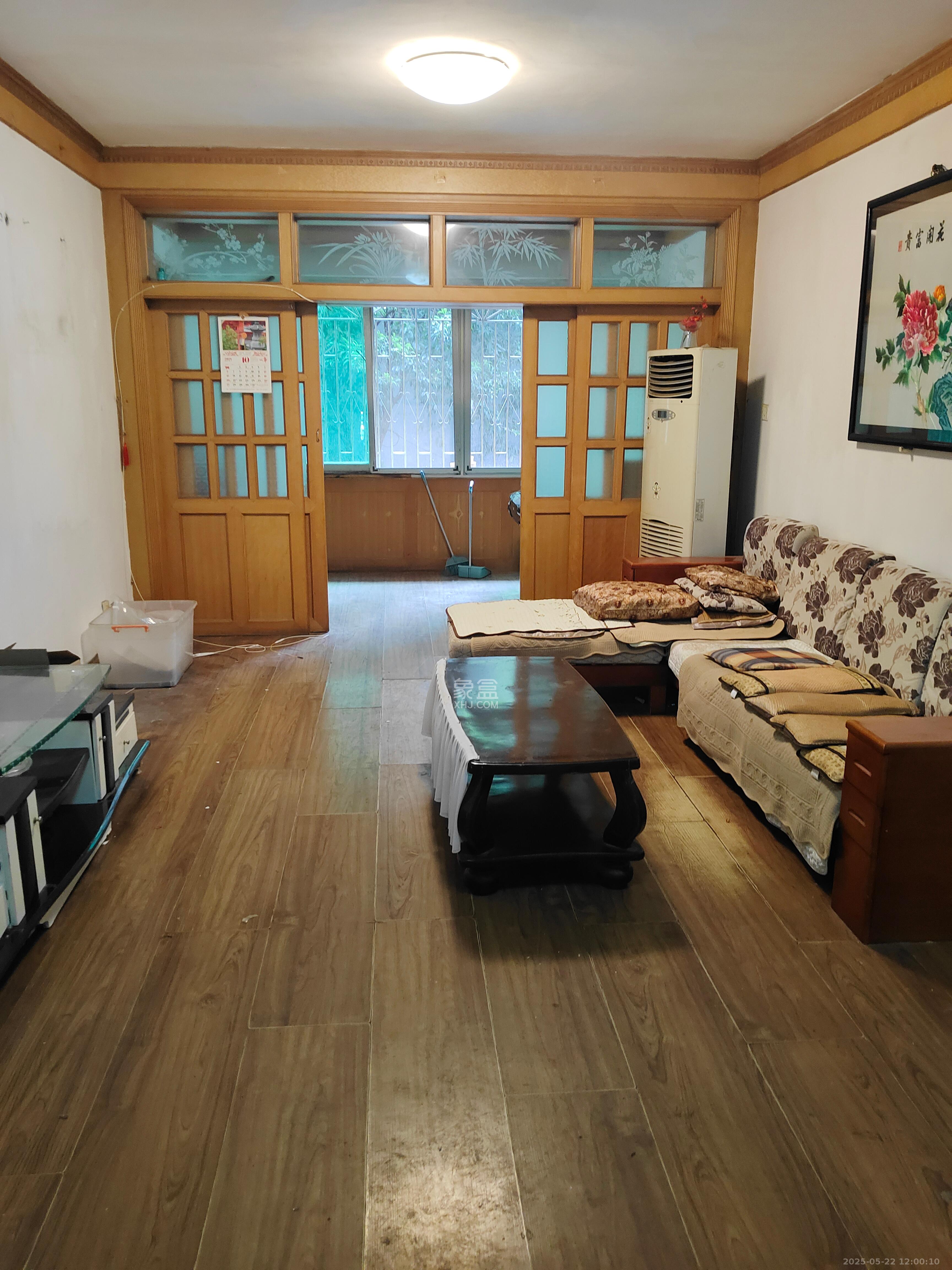 雨花区检察院宿舍 3室1厅2卫 1700.0元/月 雨花区检察院宿舍 3室1厅2卫 1700.0元/月室内图