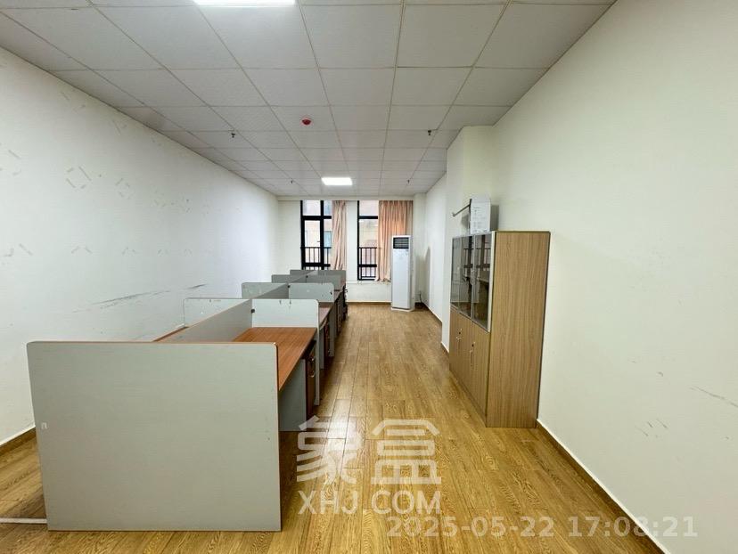 荣悦台  1室1厅1卫   1600.00元/月室内图