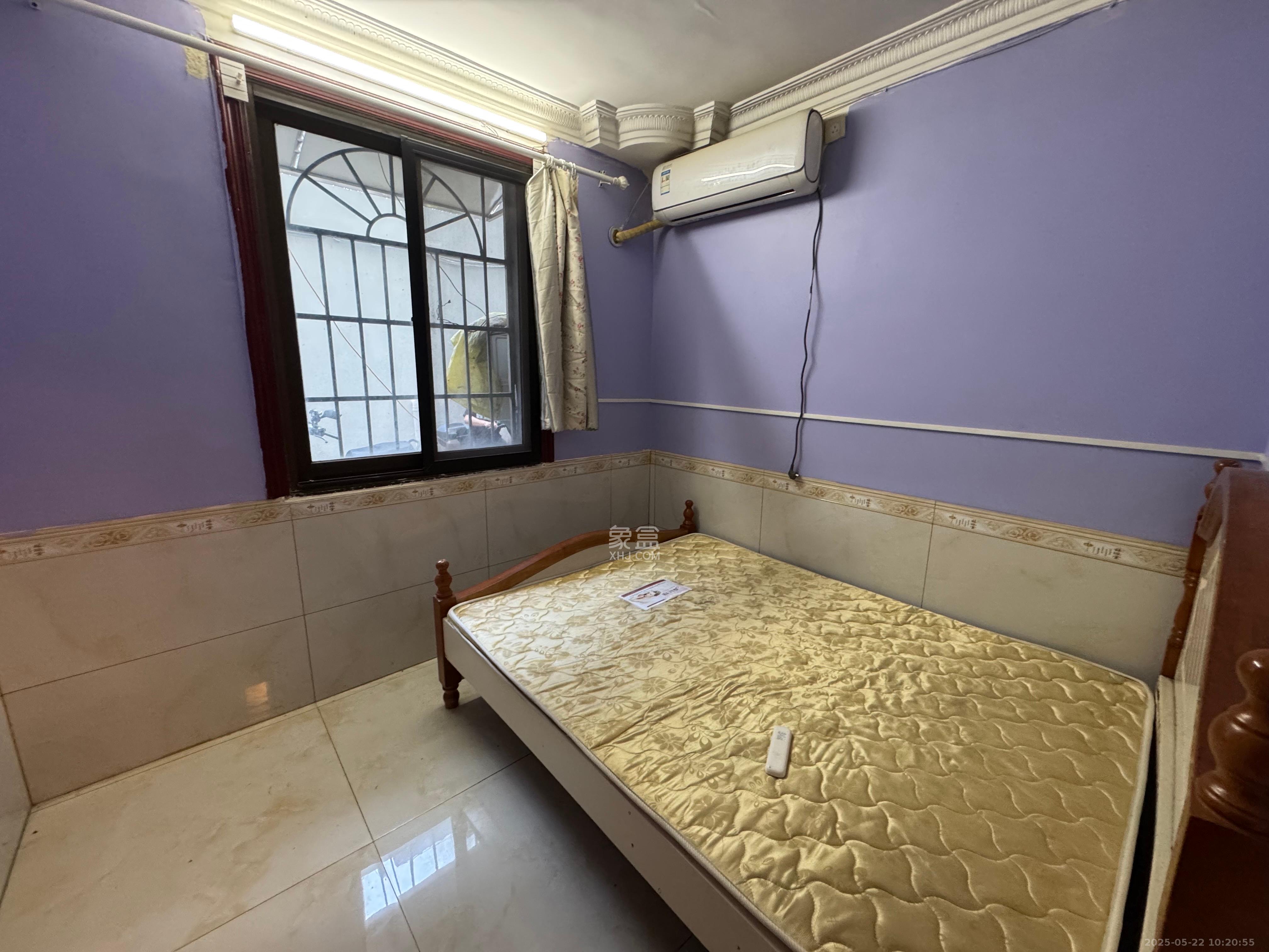 杨家山汽修厂宿舍 3室1厅1卫 2000.0元/月 杨家山汽修厂宿舍 3室1厅1卫 2000.0元/月室内图