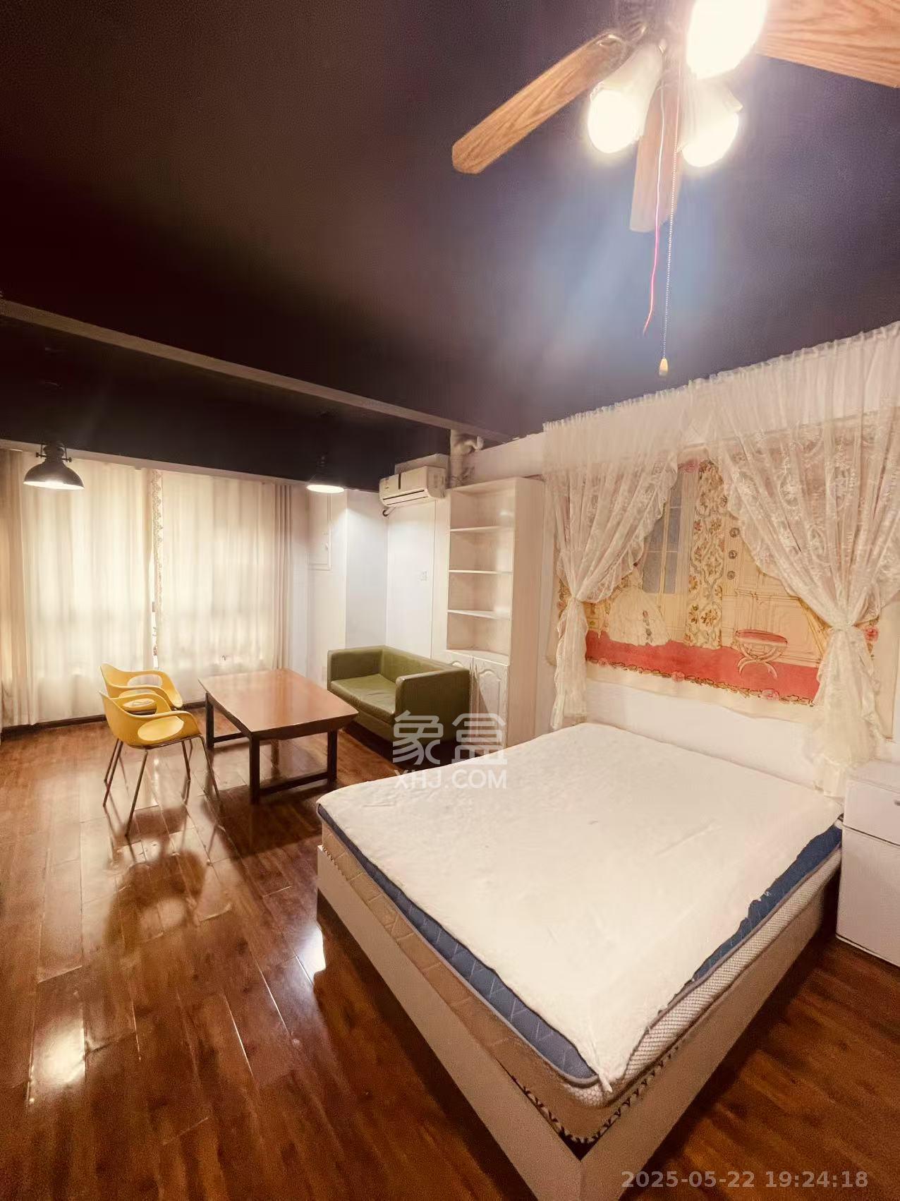 湘域相遇 1室1厅1卫 1580.0元/月 湘域相遇 1室1厅1卫 1580.0元/月室内图