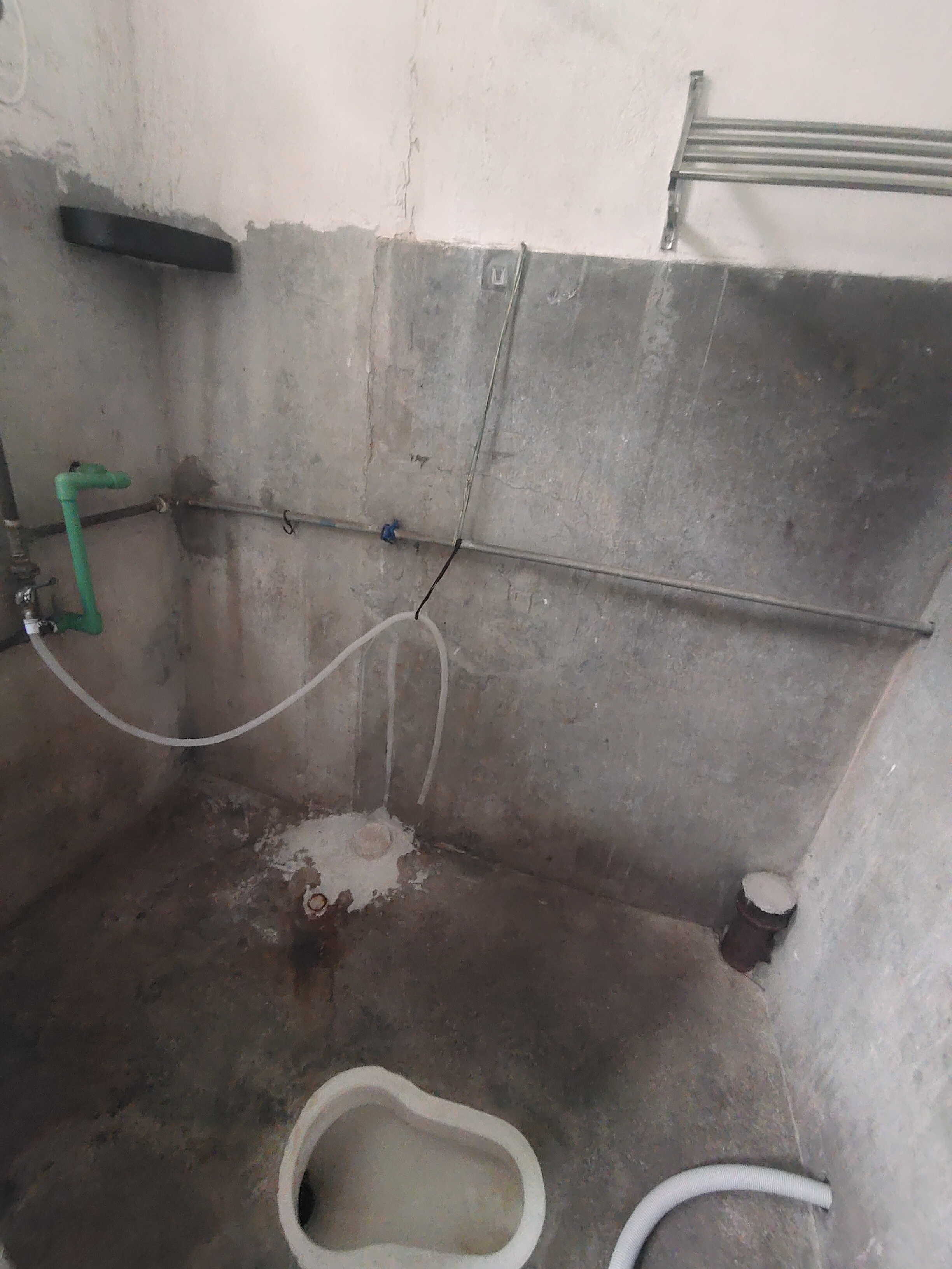 娄底技师学院家属院 4室1厅1卫 600.0元/月 娄底技师学院家属院 4室1厅1卫 600.0元/月室内图