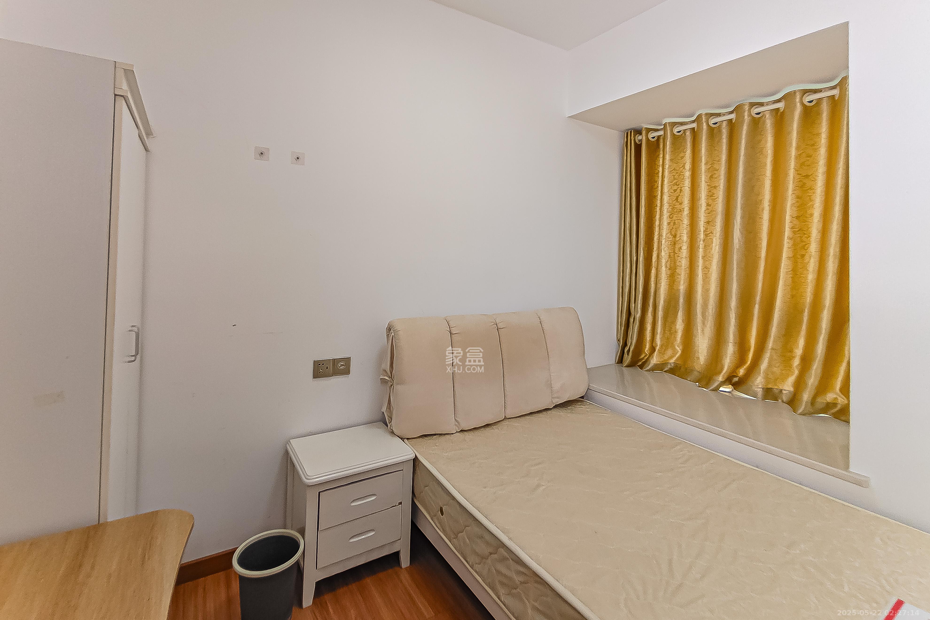 建发中央公园(建发美地) 3室2厅2卫 135.0万 建发中央公园(建发美地) 3室2厅2卫 135.0万卧室