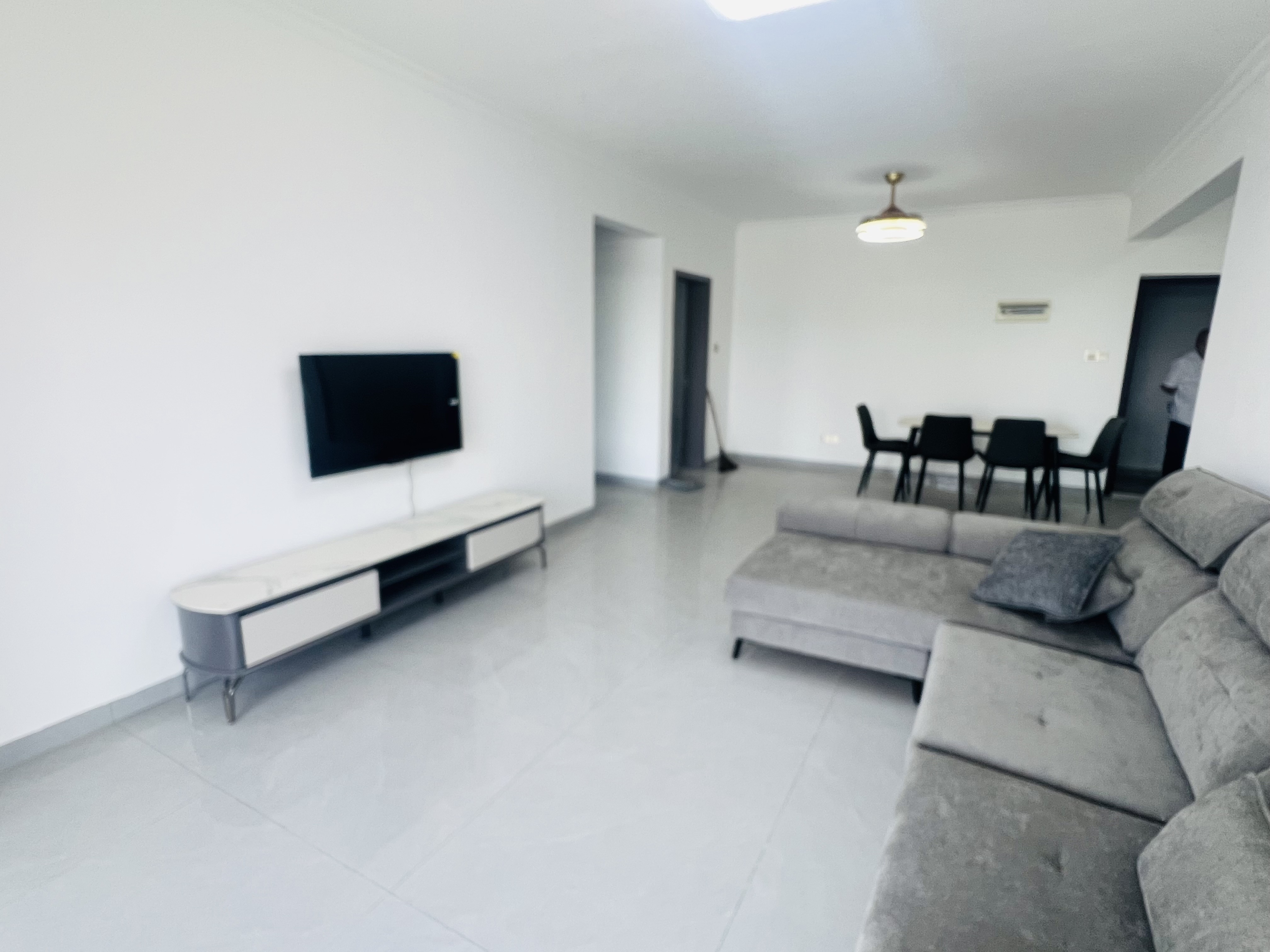 康雅苑 3室2厅2卫 1800.0元/月 康雅苑 3室2厅2卫 1800.0元/月室内图