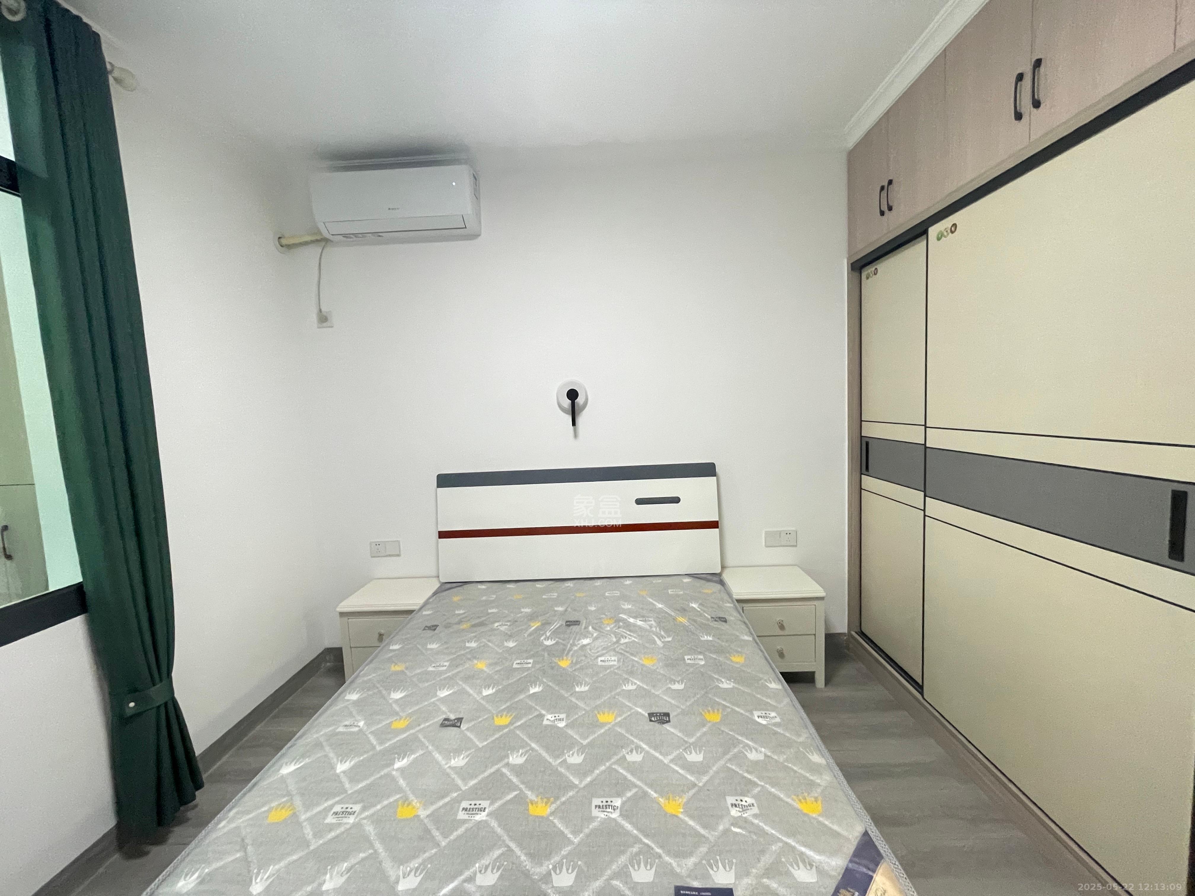 杏林小区  3室2厅2卫    2800.0元/月室内图