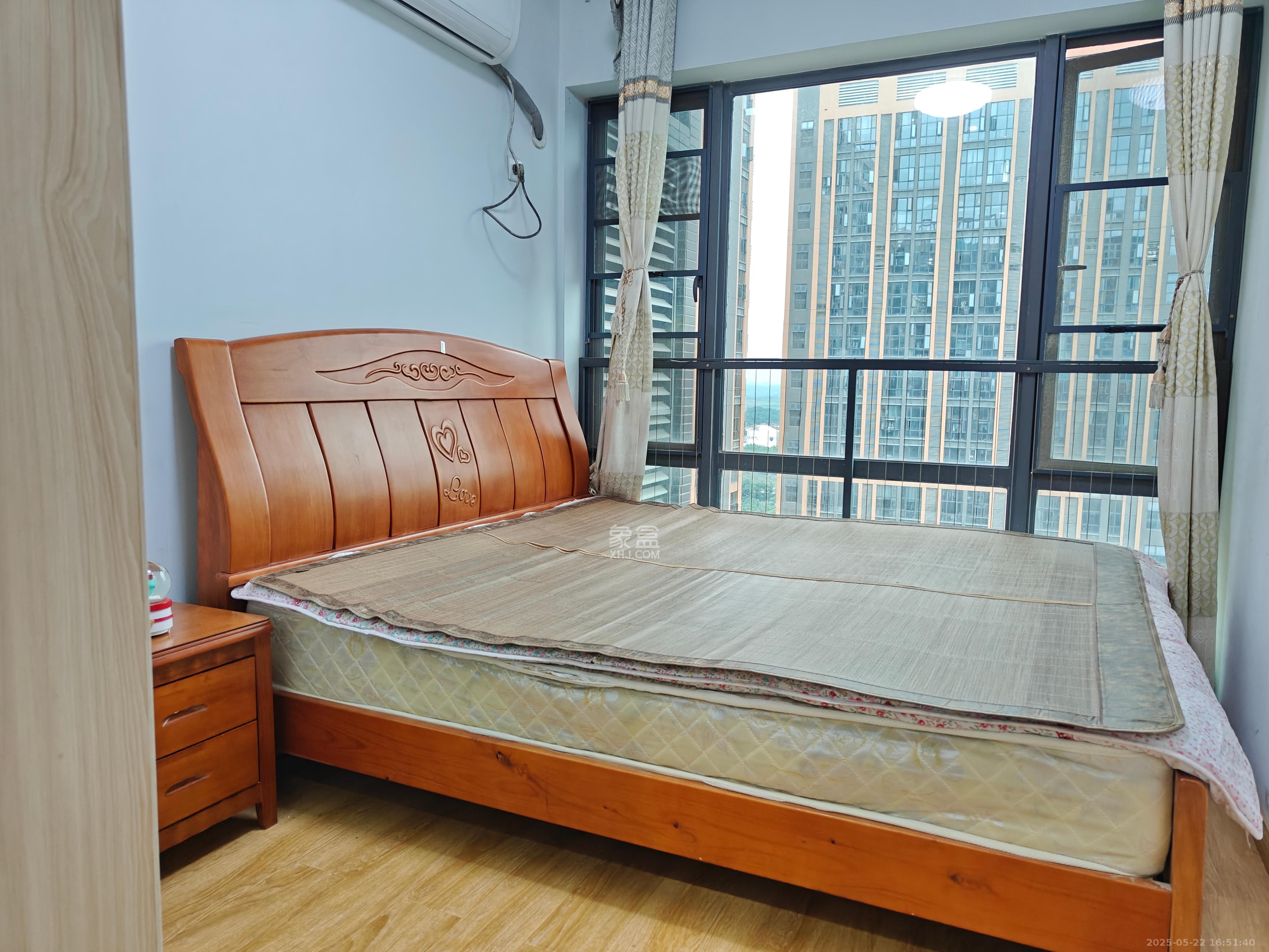 海伦春天  3室2厅2卫   2600.00元/月室内图
