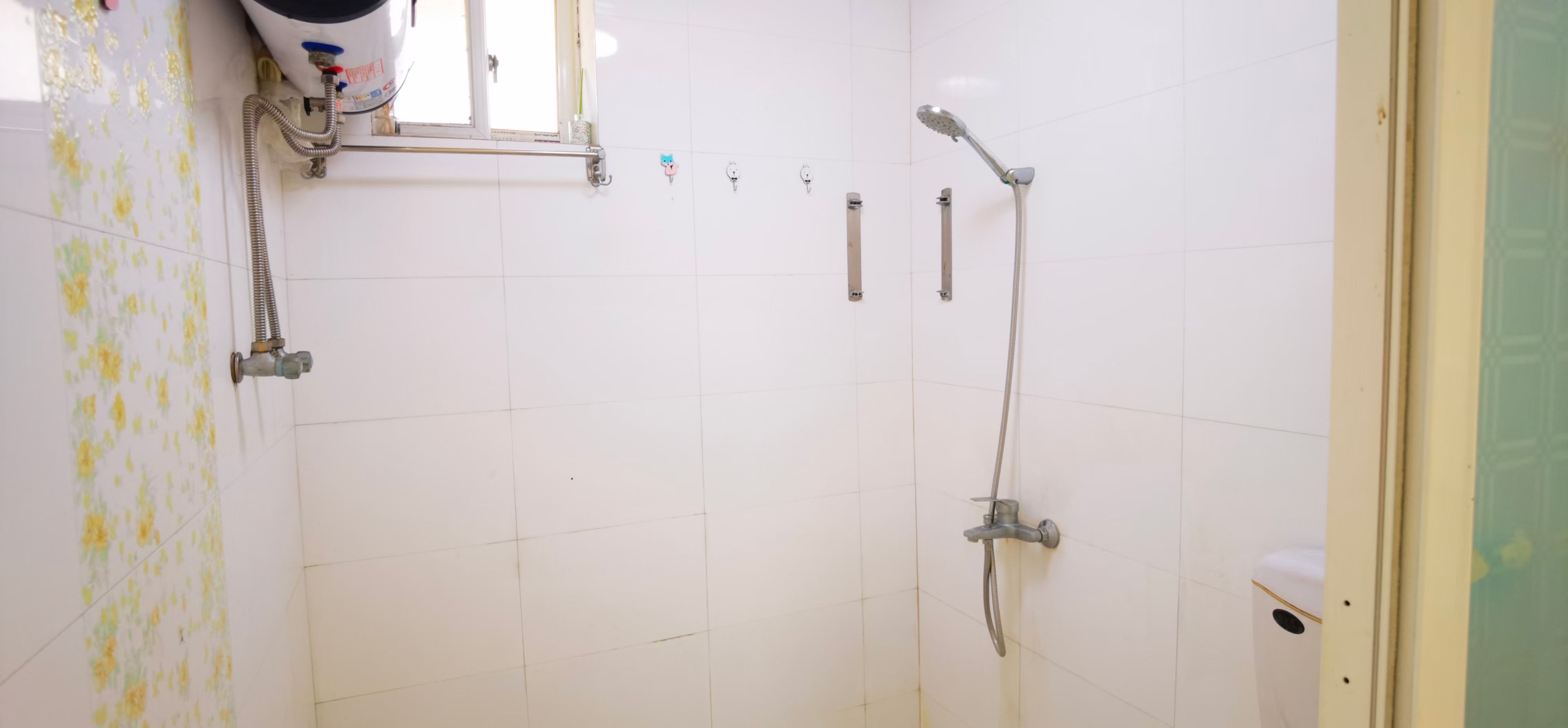 梦幻园小区  3室2厅1卫    75.0万 梦幻园小区  3室2厅1卫    75.0万客厅