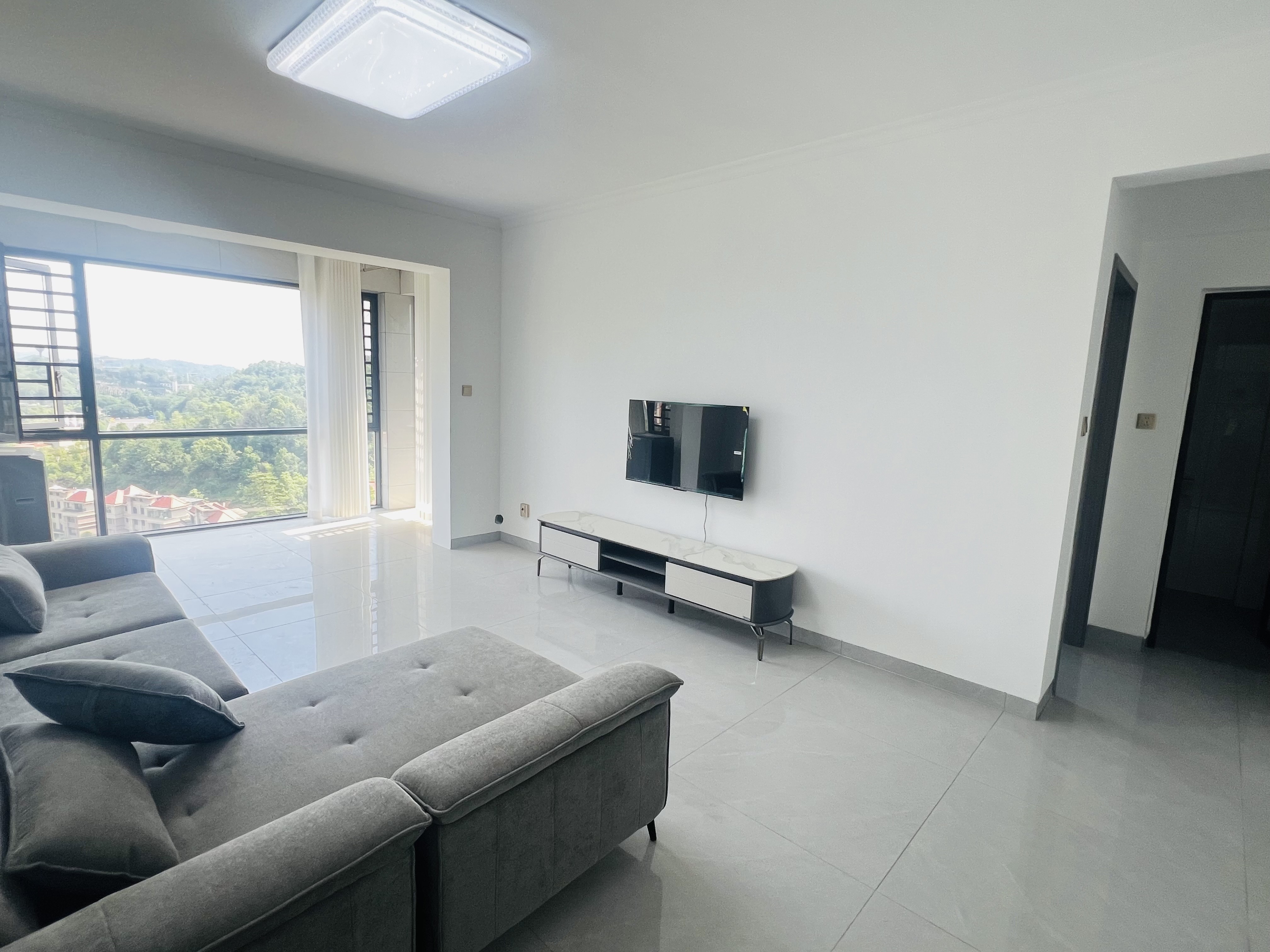 康雅苑 3室2厅2卫 1800.0元/月 康雅苑 3室2厅2卫 1800.0元/月室内图