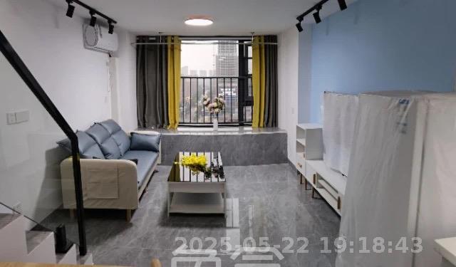 龙湖湘江星座(祺鑫星座公寓)  2室1厅1卫    2100.0元/月 龙湖湘江星座(祺鑫星座公寓)  2室1厅1卫    2100.0元/月室内图