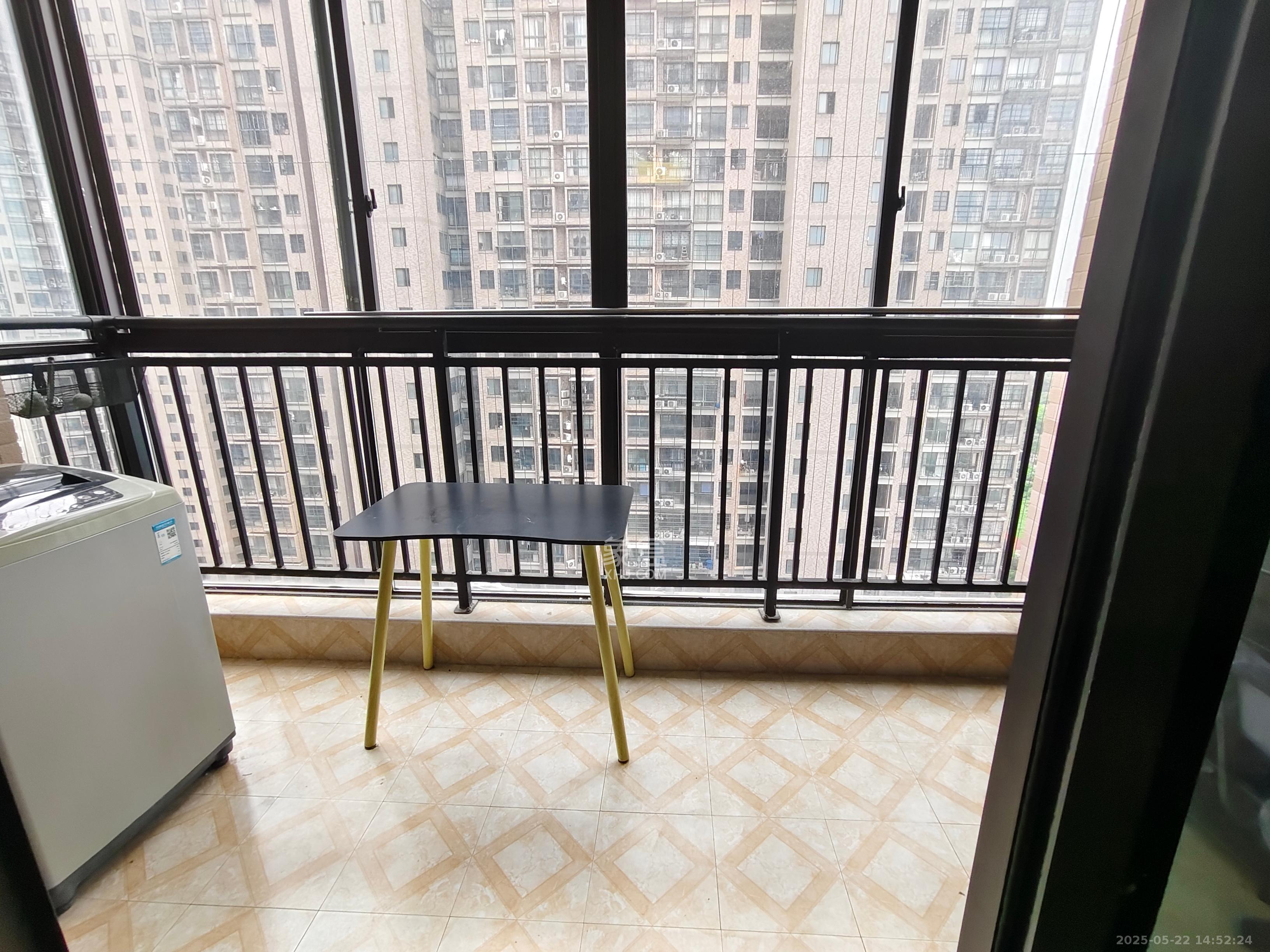 康桥长郡  3室2厅1卫   1800.00元/月