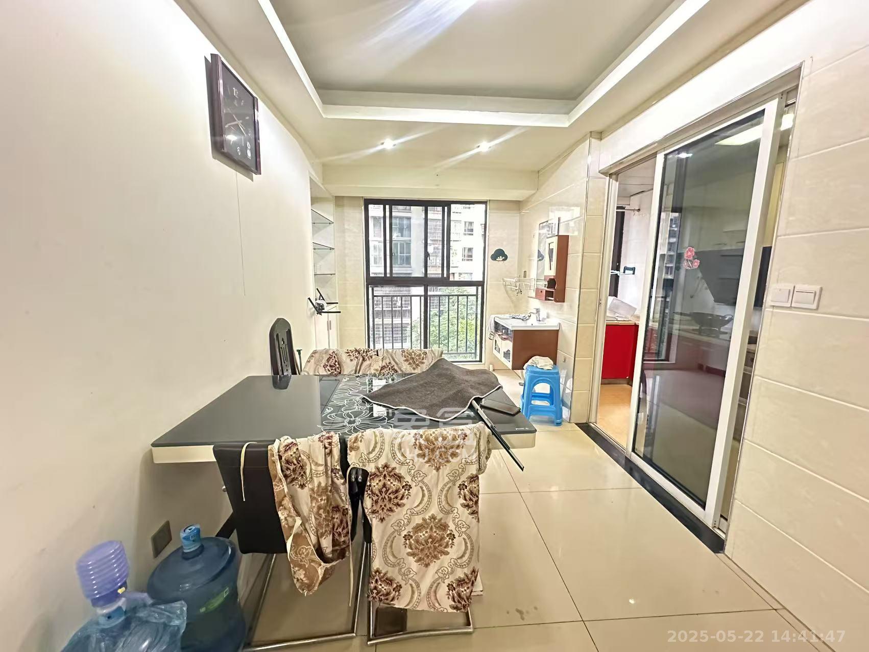 保利麓谷林语E区  3室2厅1卫   2600.00元/月室内图