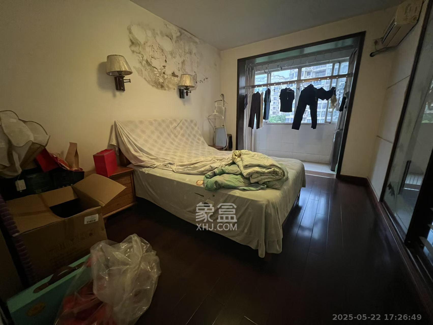 芙蓉苑  3室2厅2卫   2300.00元/月室内图