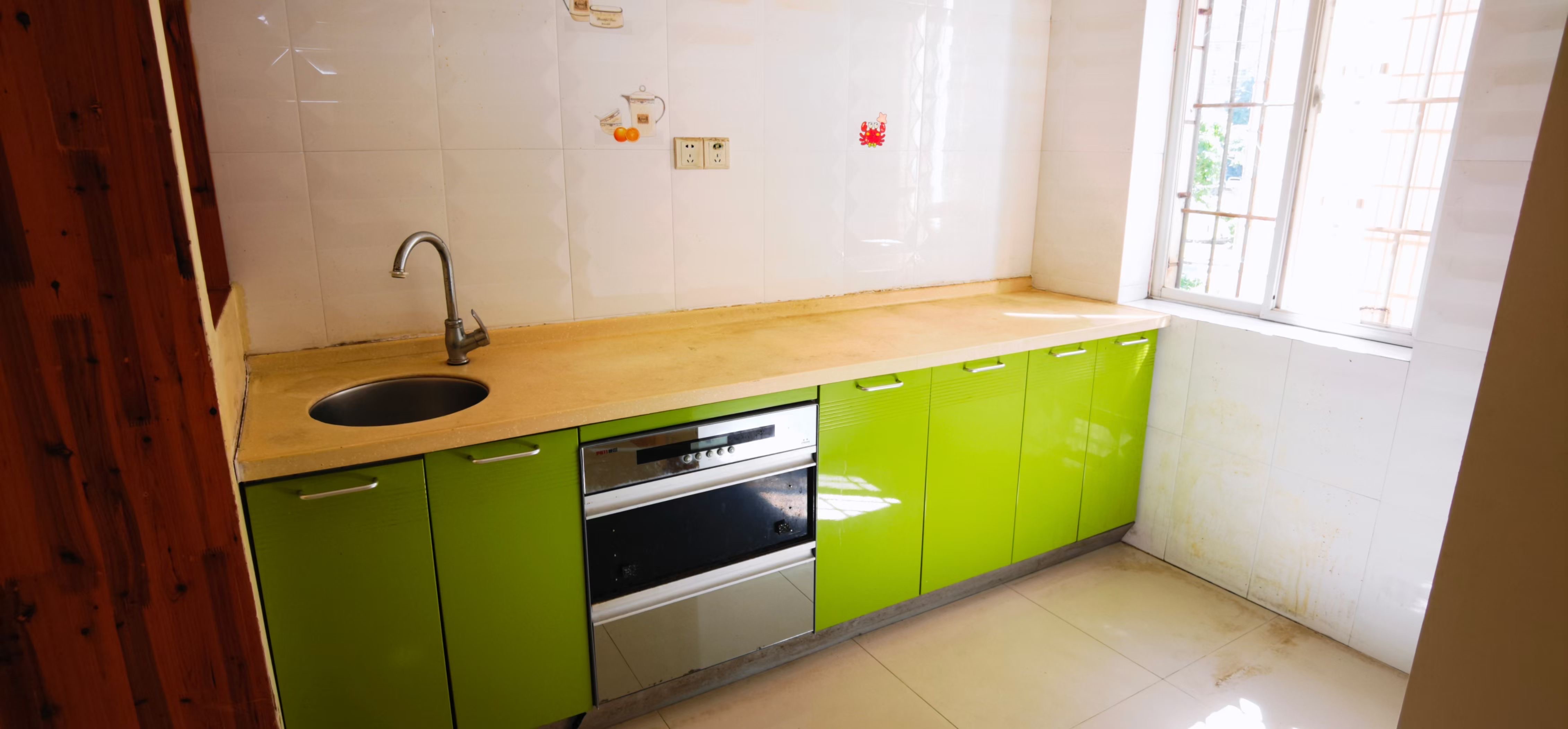 梦幻园小区  3室2厅1卫    75.0万 梦幻园小区  3室2厅1卫    75.0万客厅