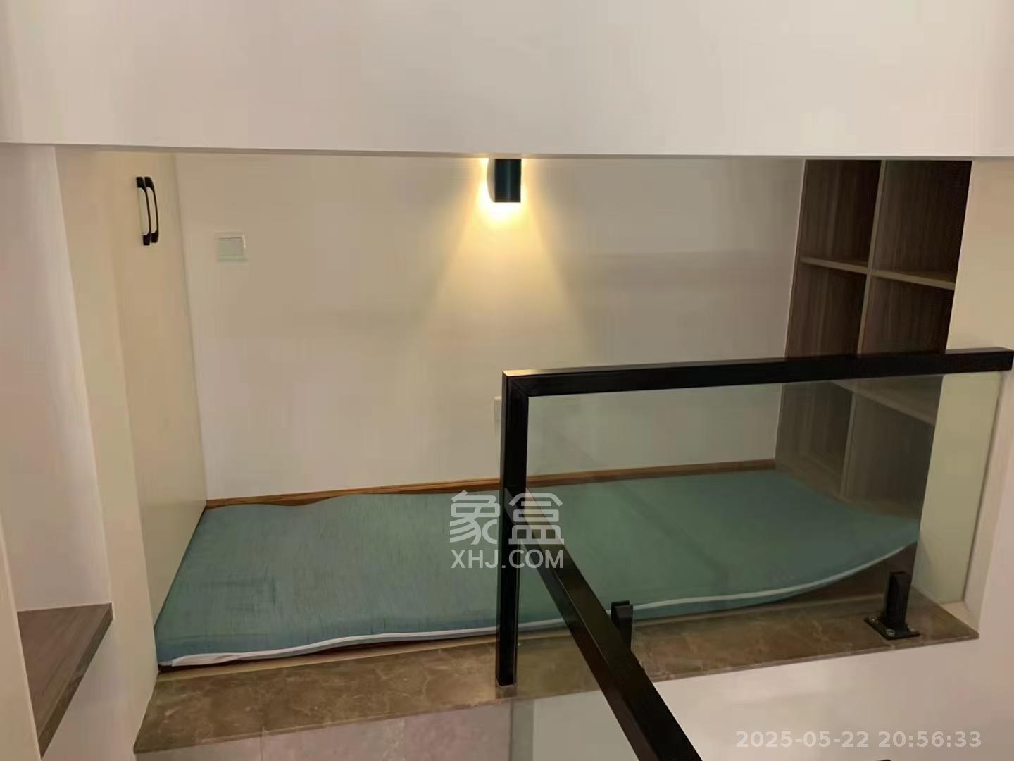 龙湖湘江星座（祺鑫星座公寓）  1室1厅1卫   2100.00元/月