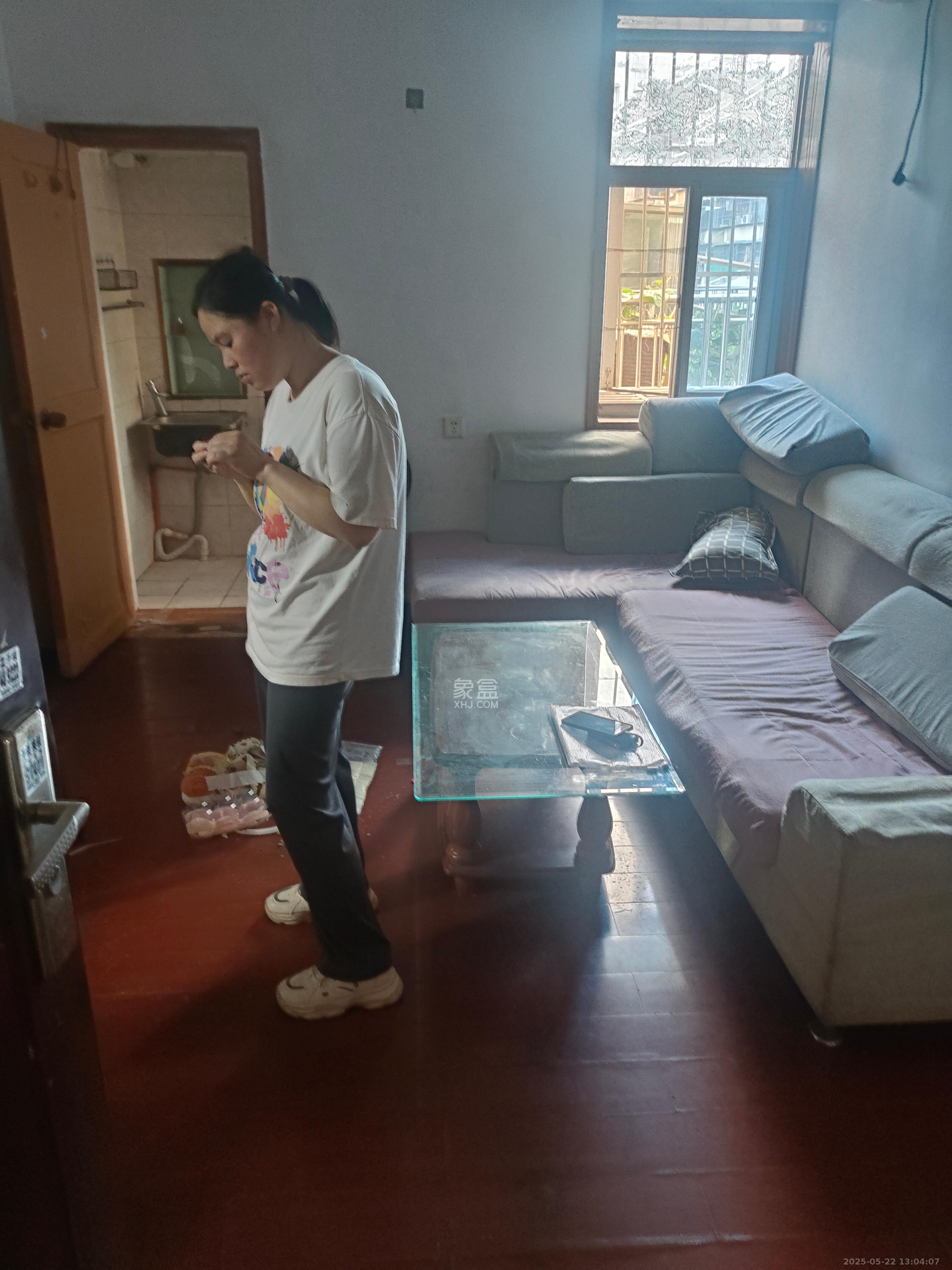 东茅街散盘 3室1厅1卫 2800.0元/月 东茅街散盘 3室1厅1卫 2800.0元/月室内图