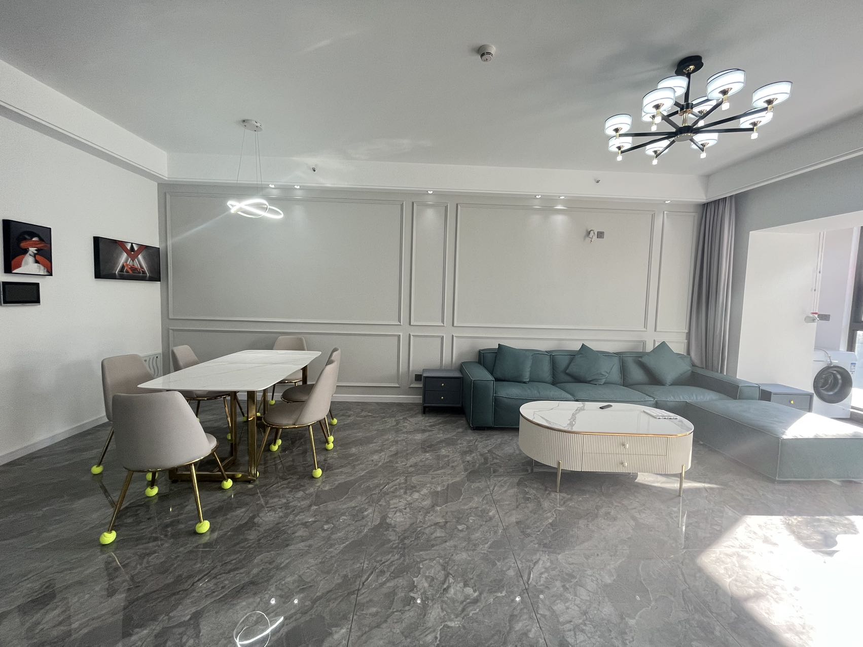 华润中心 4室2厅2卫 370.0万 华润中心 4室2厅2卫 370.0万室内图