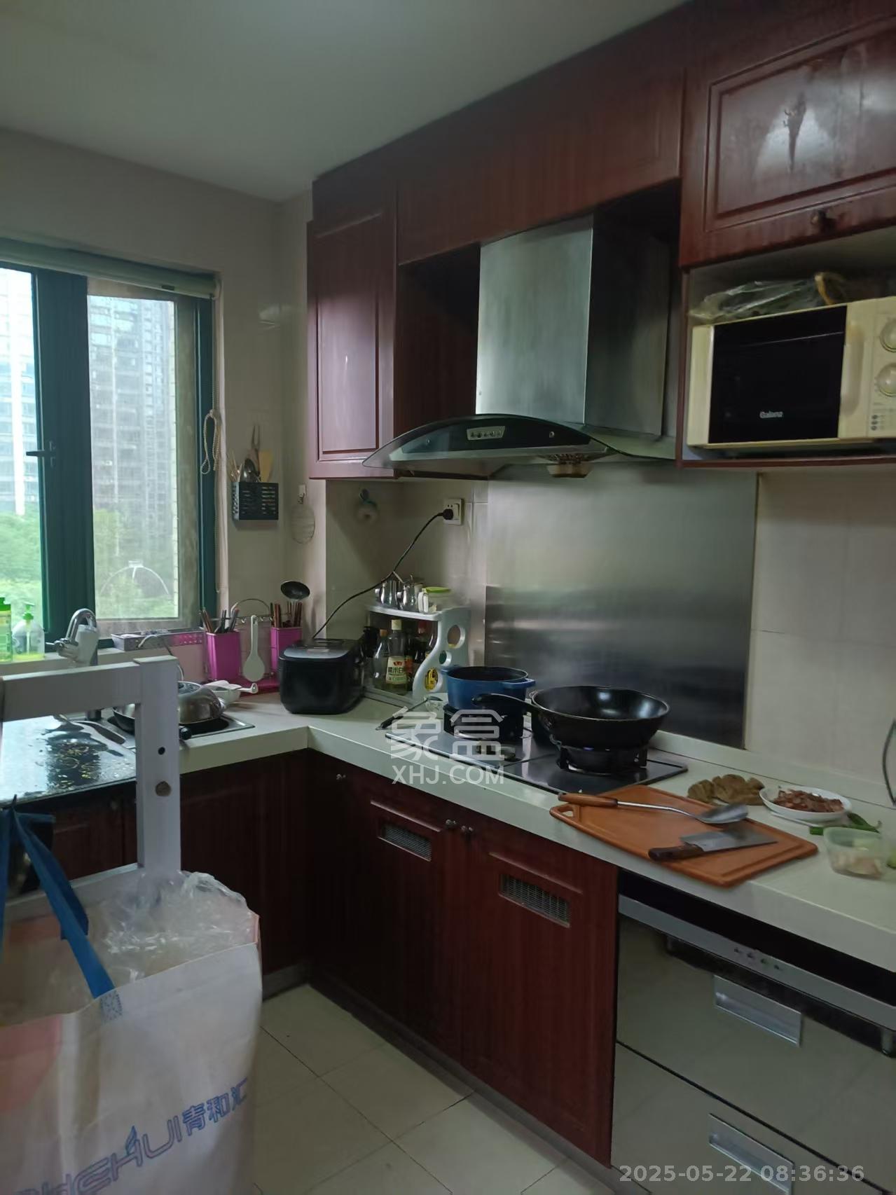 恒大华府  1室2厅2卫    3600.0元/月 恒大华府  1室2厅2卫    3600.0元/月室内图