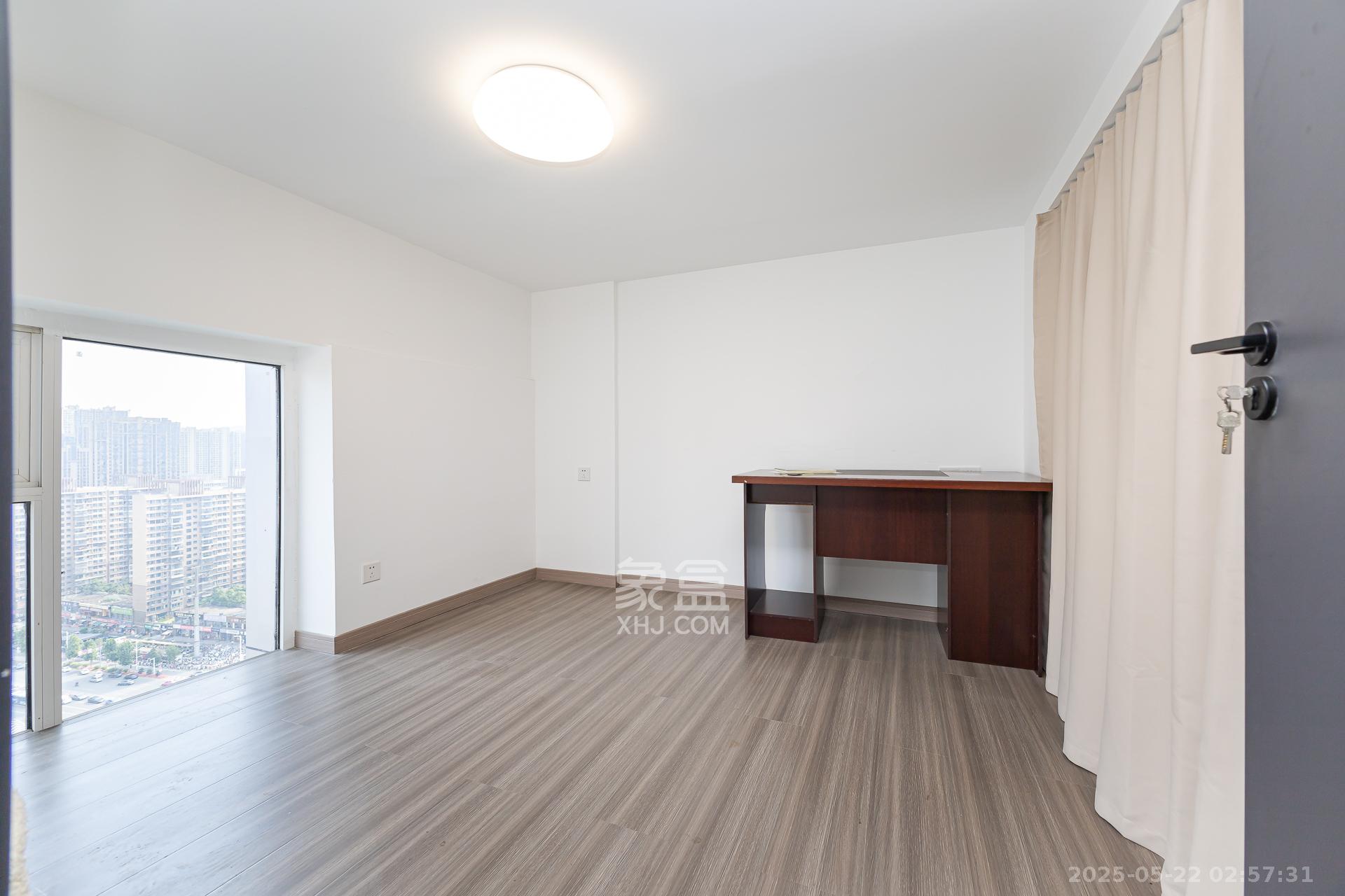 太阳城  2室1厅1卫    40.5万 太阳城  2室1厅1卫    40.5万卧室