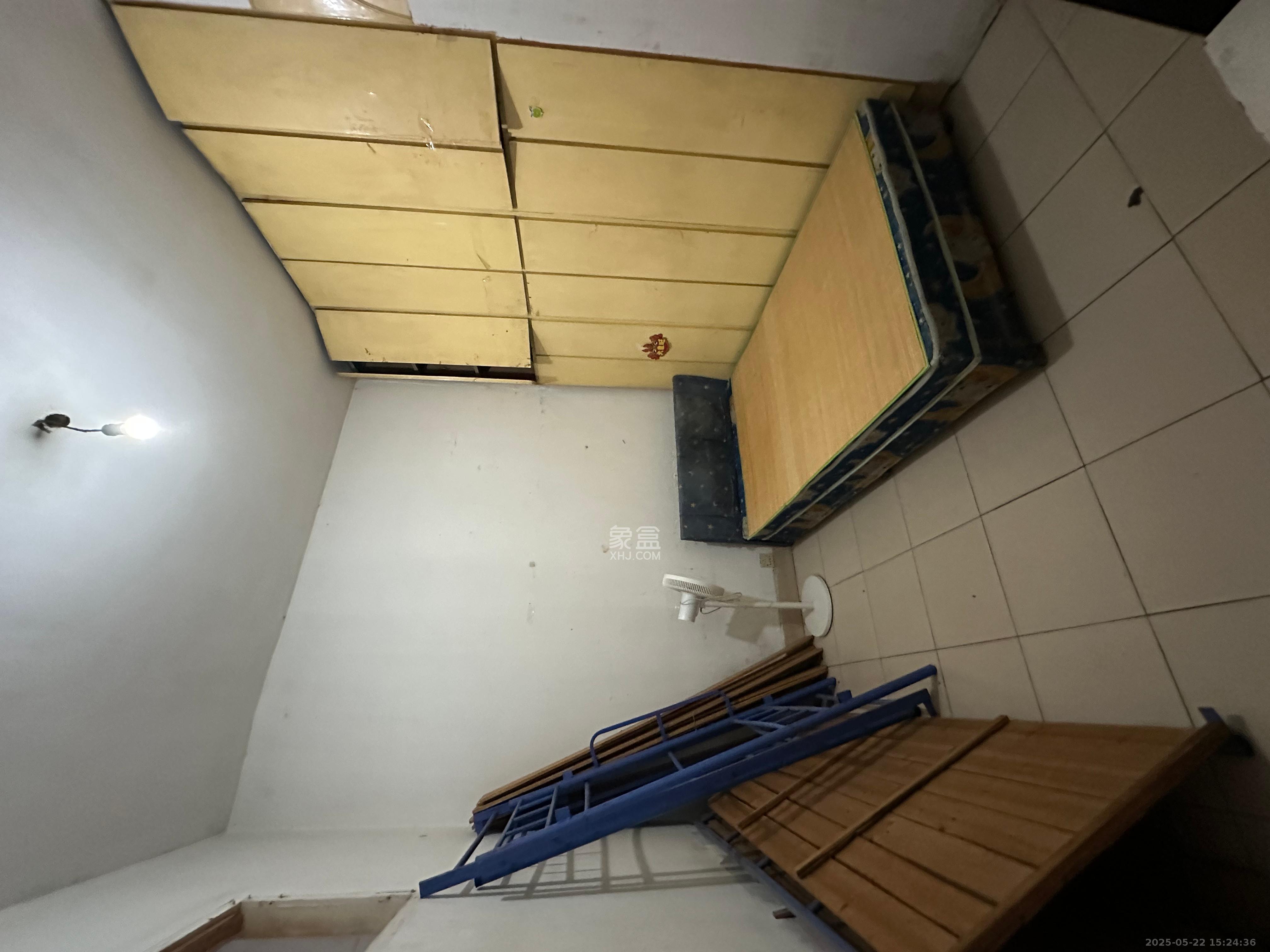 晓园宿舍（晓园路湘运小区）  2室1厅1卫    1500.0元/月室内图