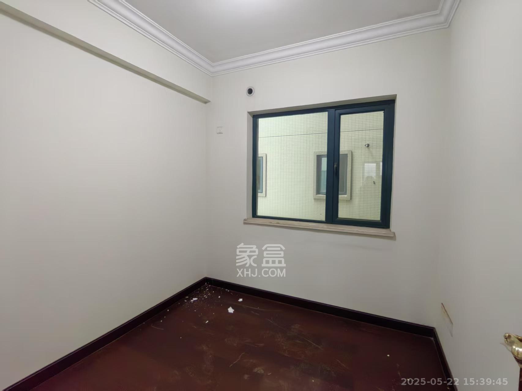 恒大城 4室2厅2卫 2400.0元/月 恒大城 4室2厅2卫 2400.0元/月室内图