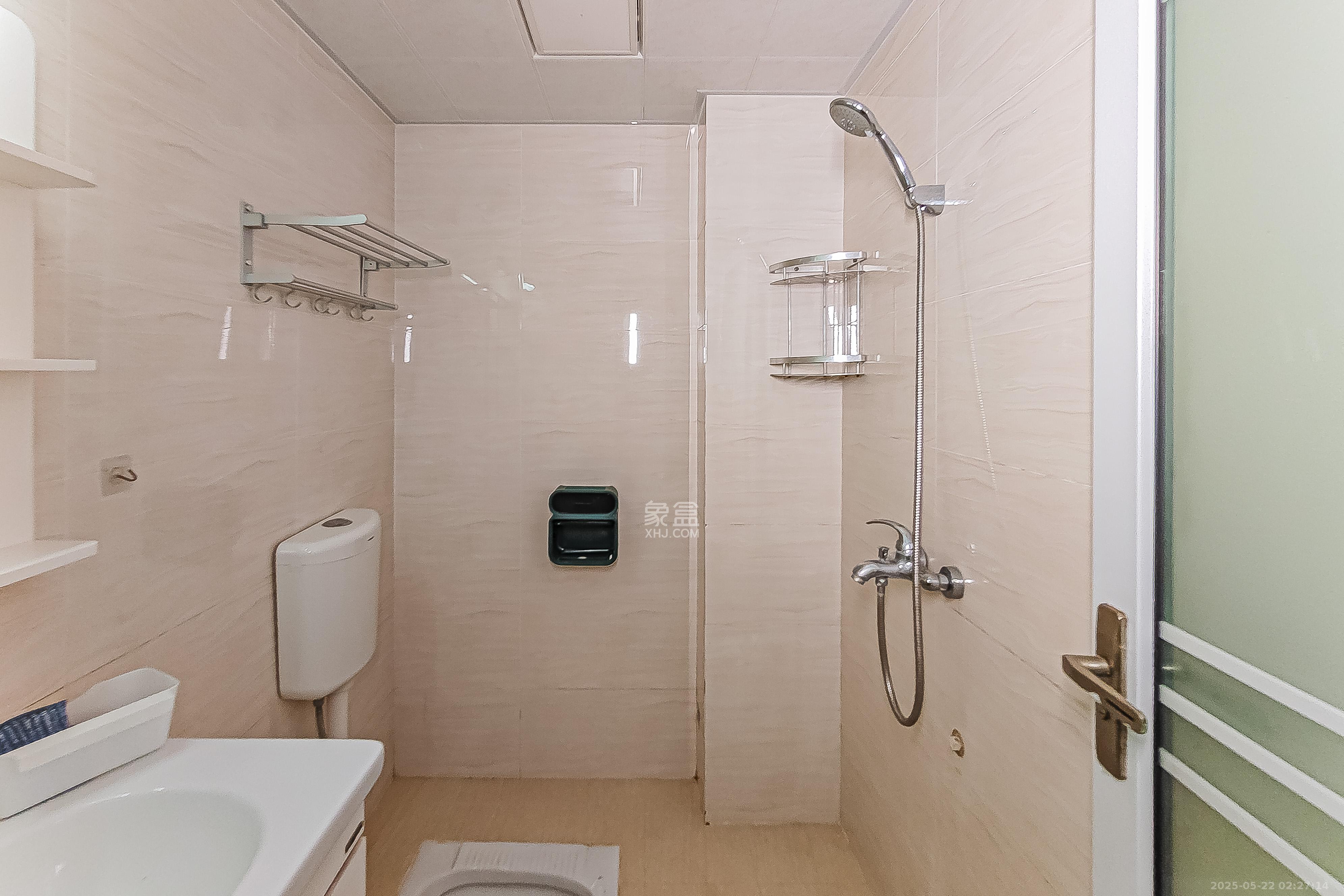 建发中央公园(建发美地) 3室2厅2卫 135.0万 建发中央公园(建发美地) 3室2厅2卫 135.0万卫生间