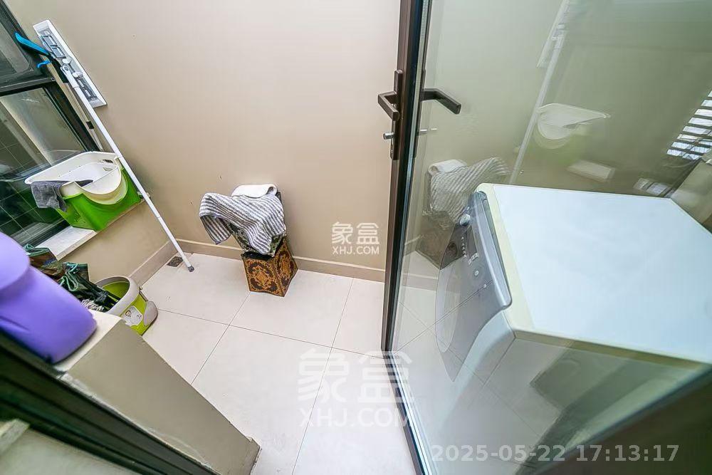 万科紫台  3室2厅1卫   5800.00元/月室内图