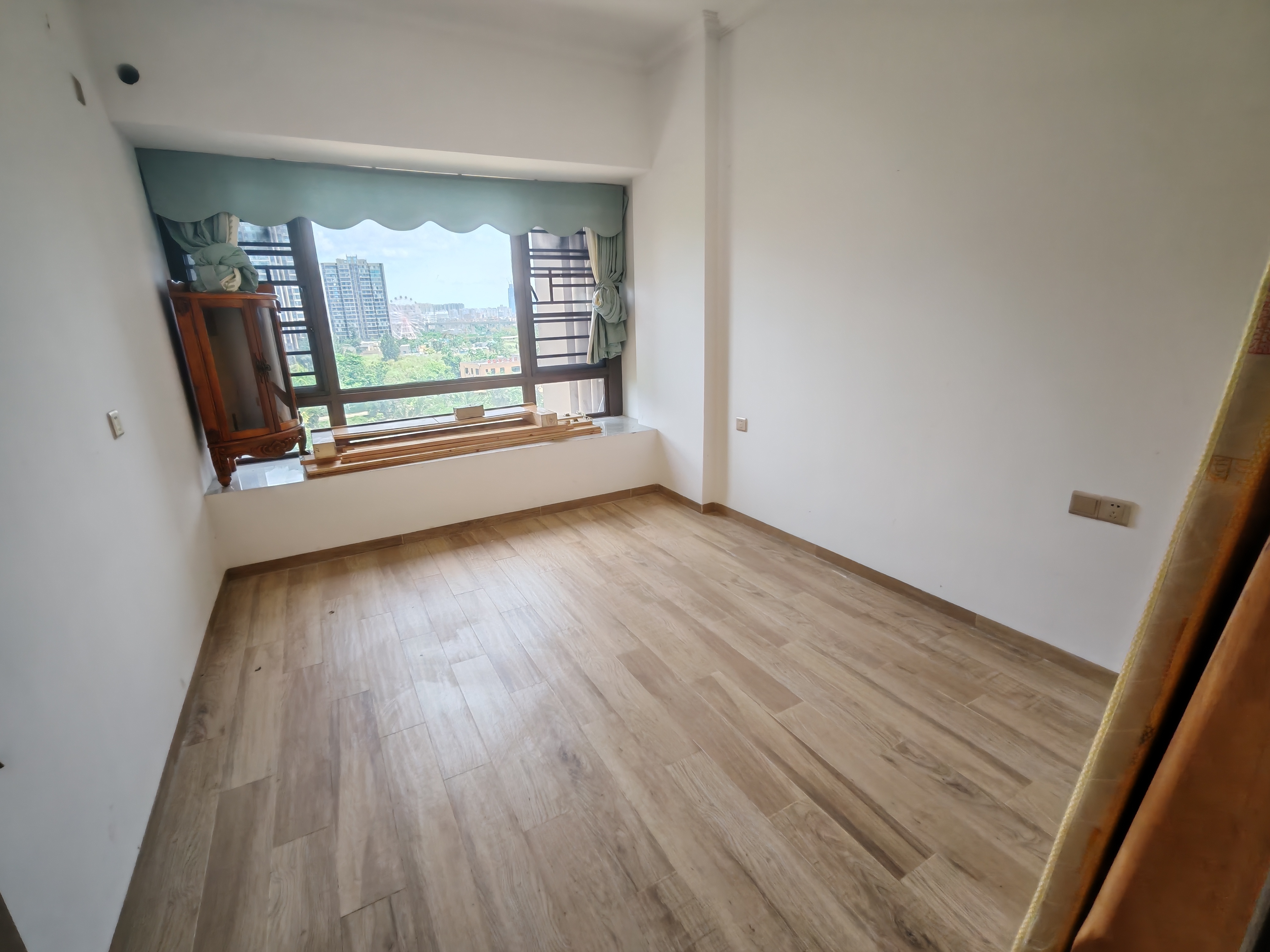 金岛国际 3室2厅2卫 3000.0元/月 金岛国际 3室2厅2卫 3000.0元/月室内图