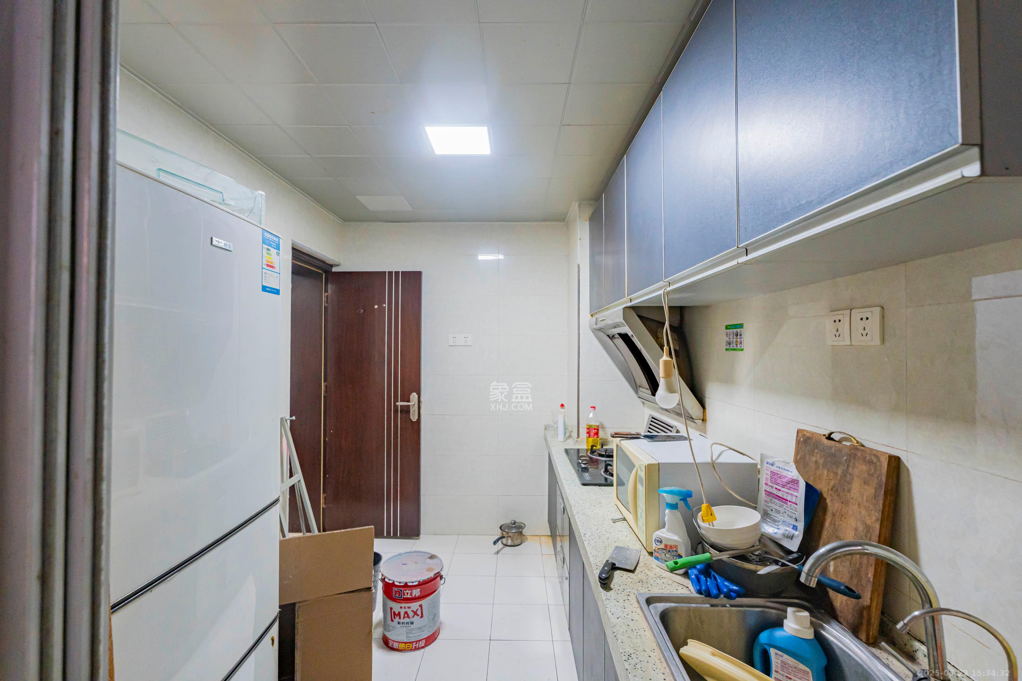 湖南财富中心 1室0厅0卫 136.74万 湖南财富中心 1室0厅0卫 136.74万厨房