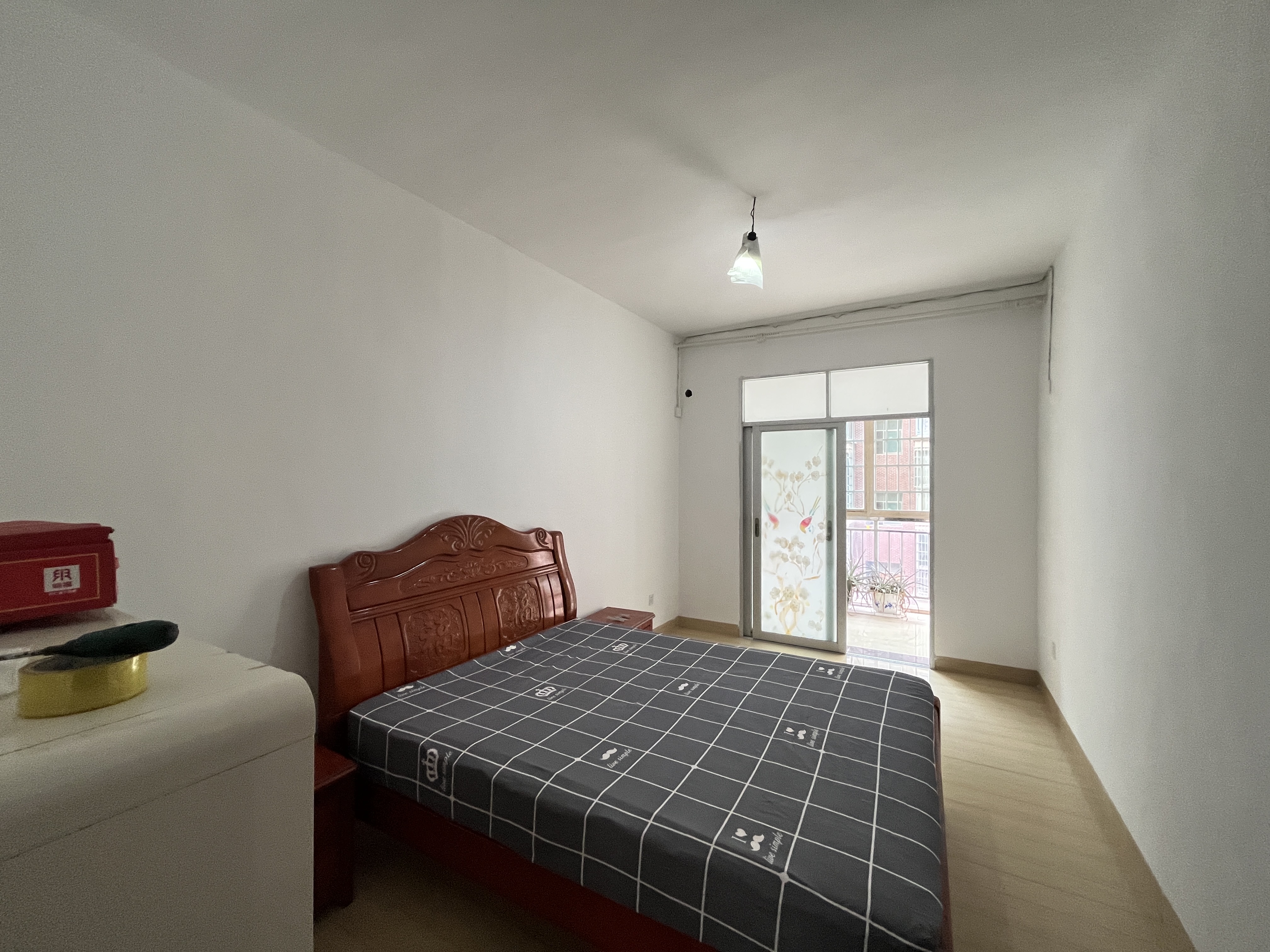 雅士林安置房 3室2厅2卫 1200.0元/月 雅士林安置房 3室2厅2卫 1200.0元/月户型图