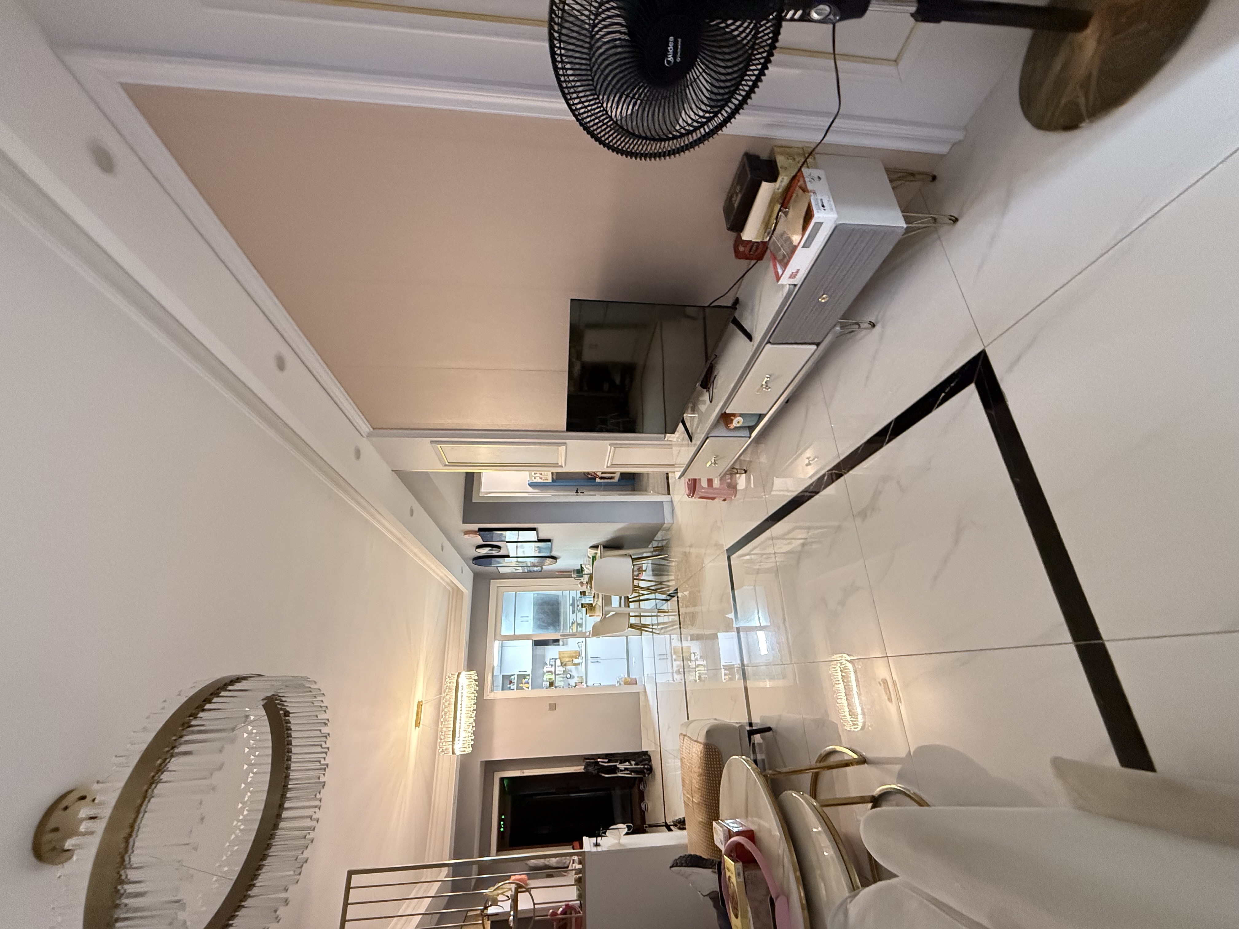 珠江云锦  2室2厅1卫    55.0万 珠江云锦  2室2厅1卫    55.0万客厅