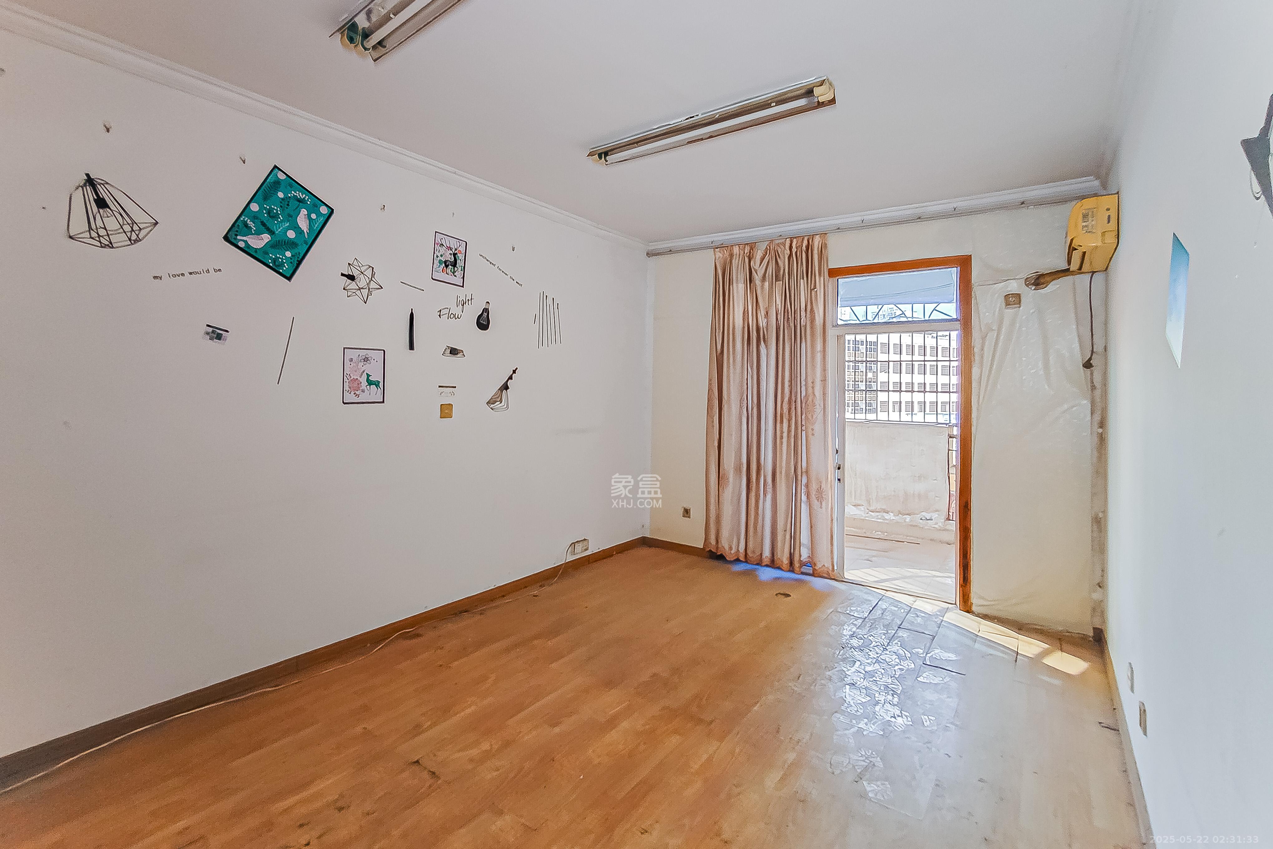 华盛花园 4室2厅2卫 106.0万 华盛花园 4室2厅2卫 106.0万卧室