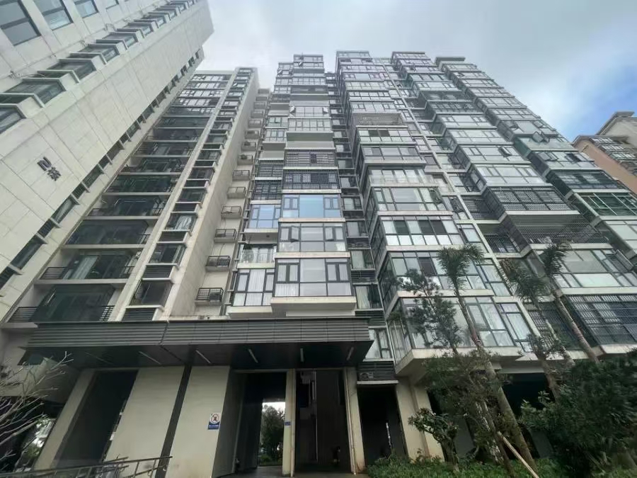 碧海蓝天  2室2厅1卫    110.0万 碧海蓝天  2室2厅1卫    110.0万小区图