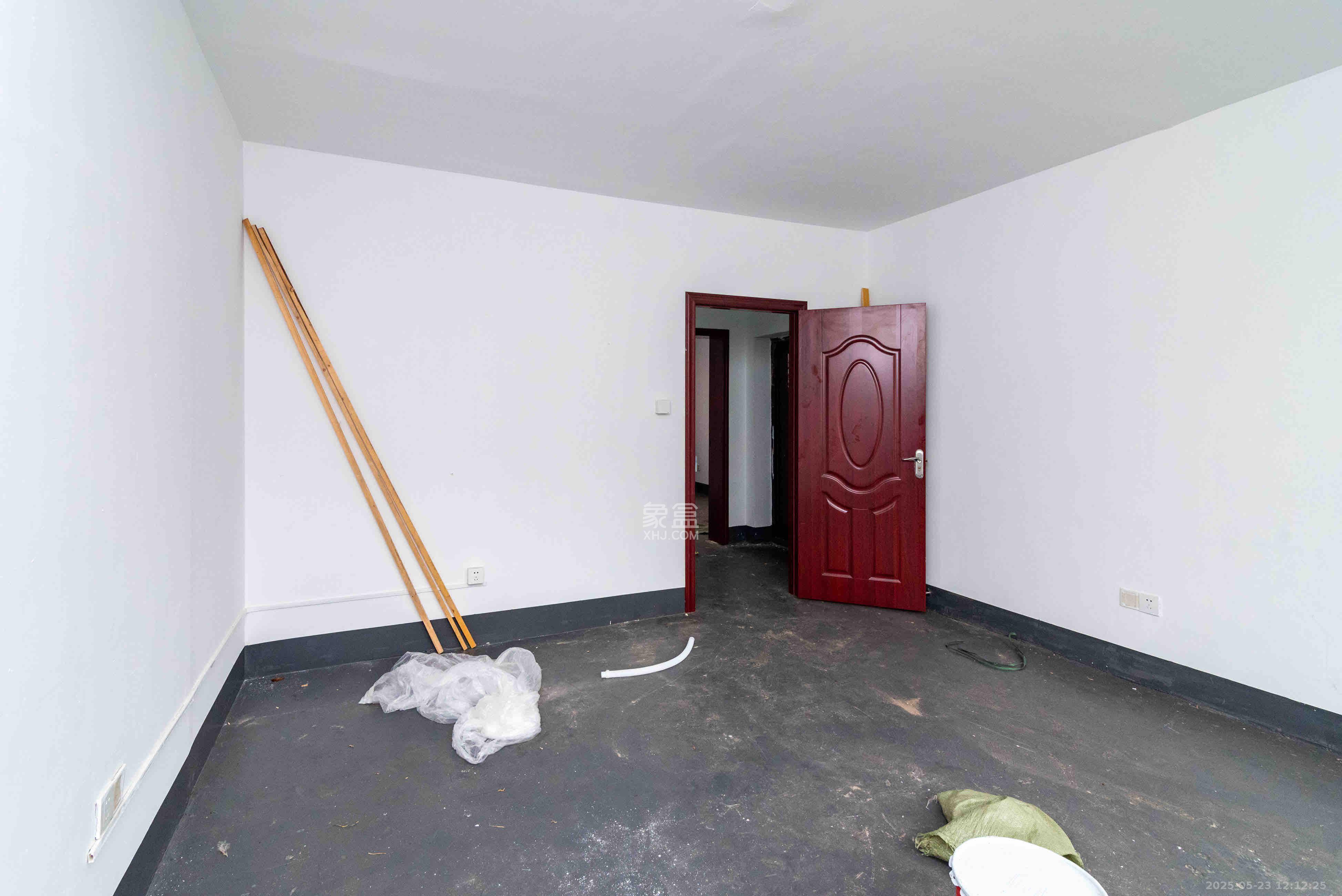 学府华庭 3室2厅2卫 1800.0元/月 学府华庭 3室2厅2卫 1800.0元/月室内图