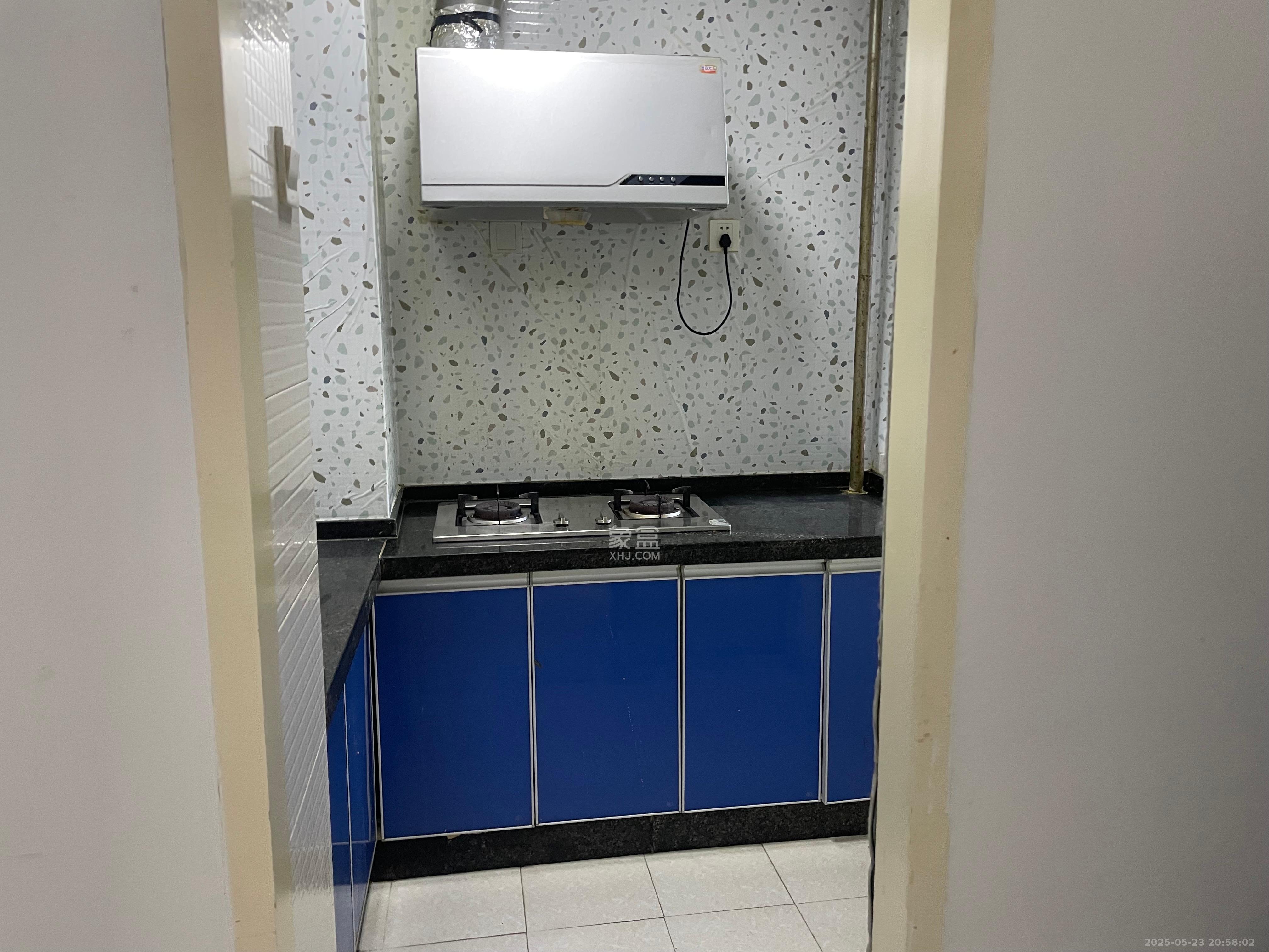 建鸿达华都(华都小户型及大华写字楼) 2室1厅1卫 2600.0元/月 建鸿达华都(华都小户型及大华写字楼) 2室1厅1卫 2600.0元/月室内图