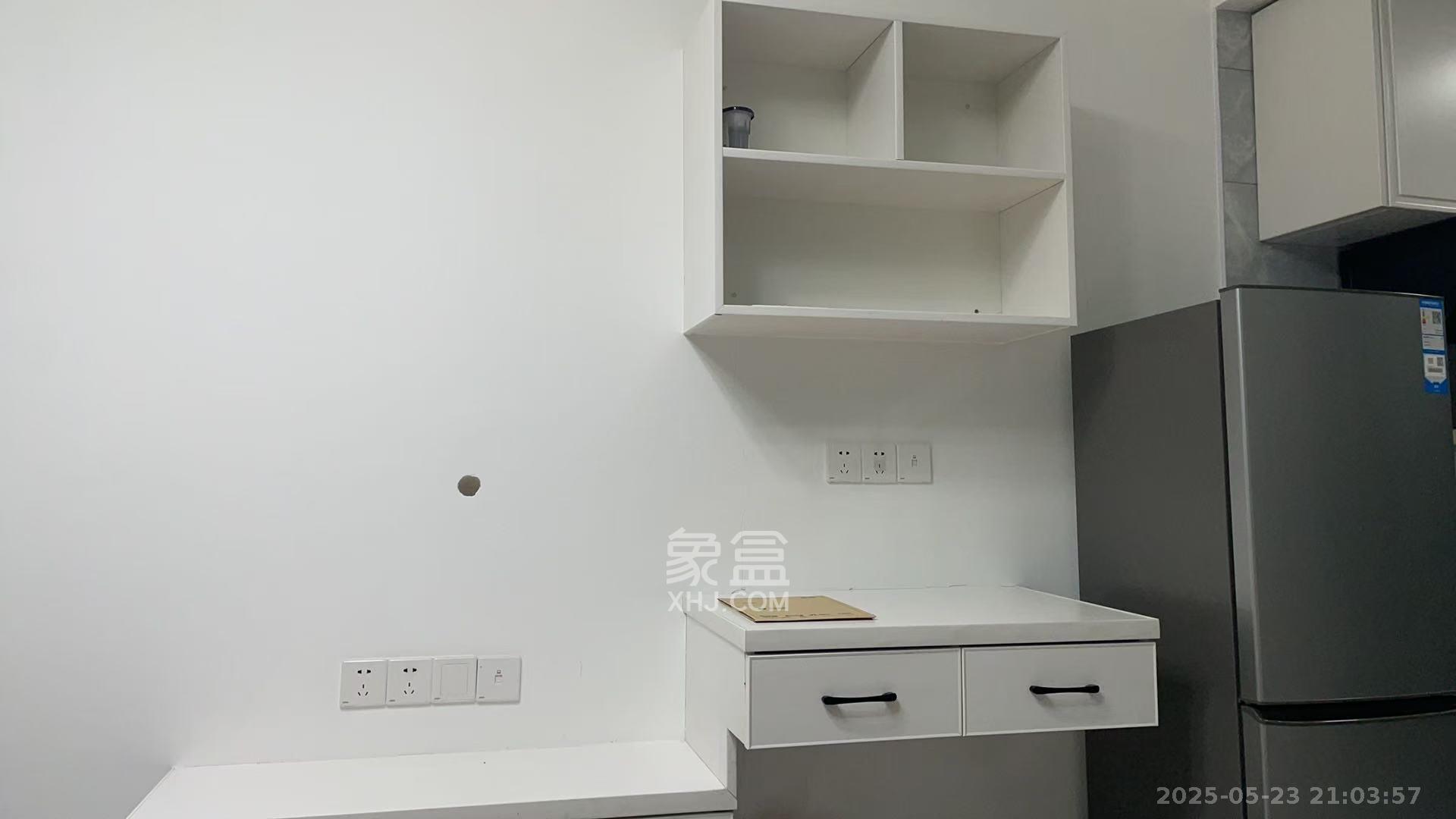 保利麓谷林语I区 1室1厅1卫 1400.0元/月 保利麓谷林语I区 1室1厅1卫 1400.0元/月室内图