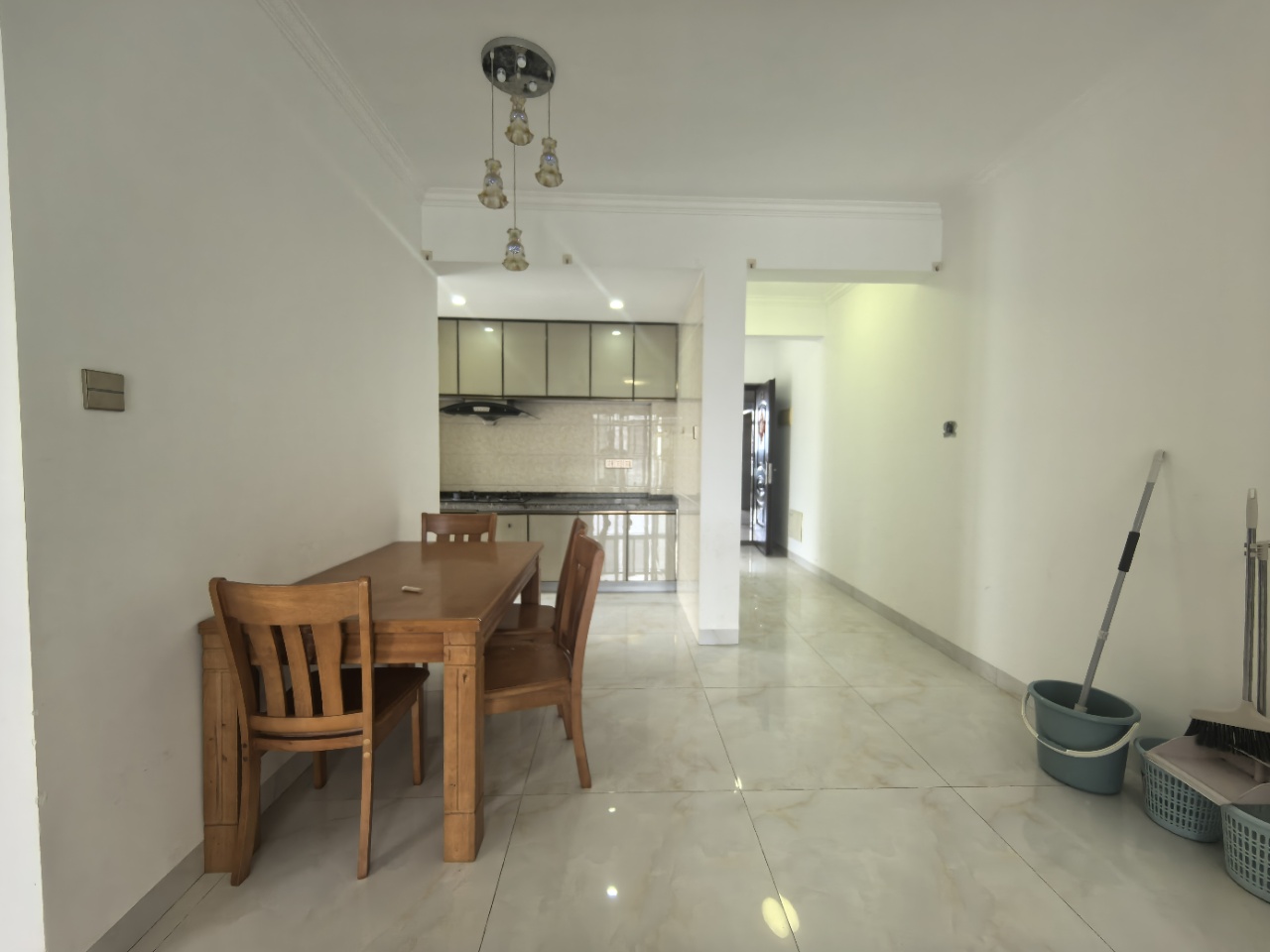 大华锦绣海岸一期 2室2厅1卫 2000.0元/月 大华锦绣海岸一期 2室2厅1卫 2000.0元/月室内图