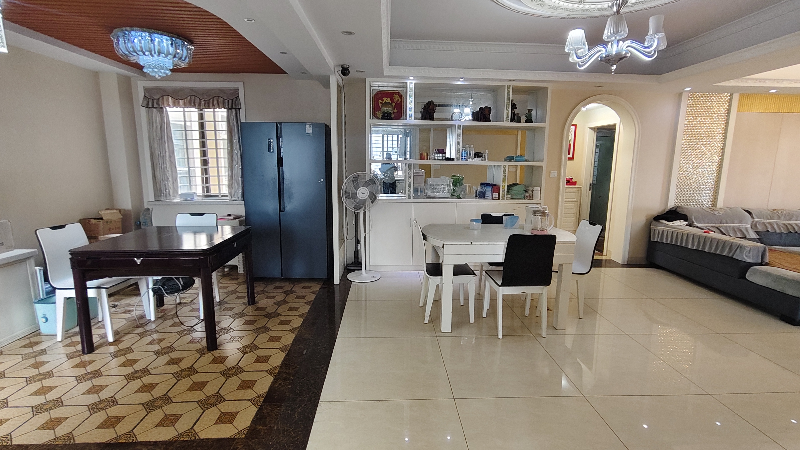 御景华庭 4室2厅2卫 79.8万 御景华庭 4室2厅2卫 79.8万室内图