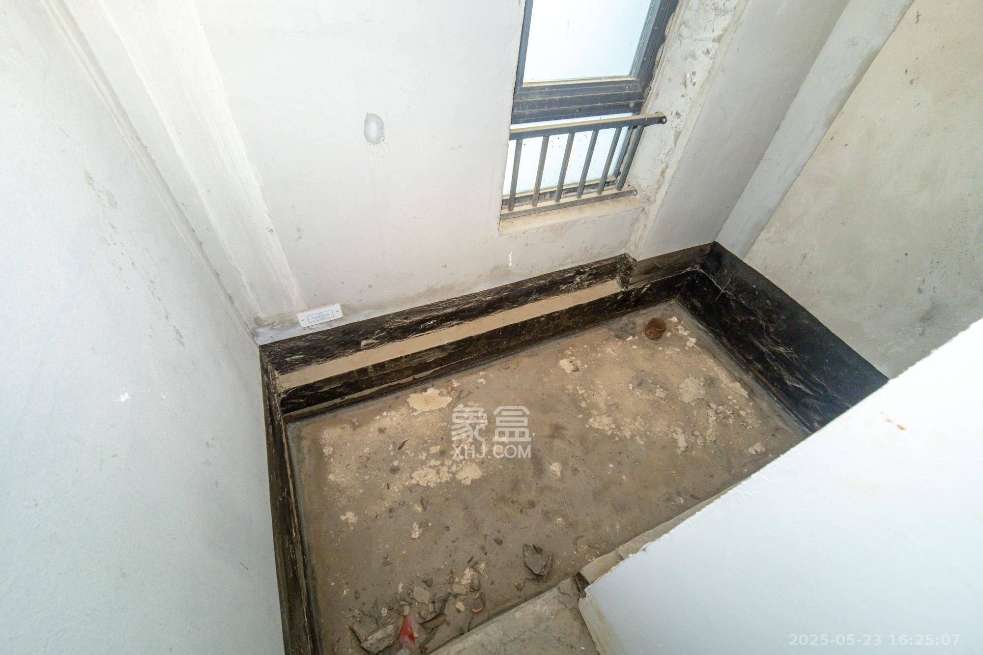 碧桂园威尼斯城  4室3厅2卫    368.0万 碧桂园威尼斯城  4室3厅2卫    368.0万卫生间