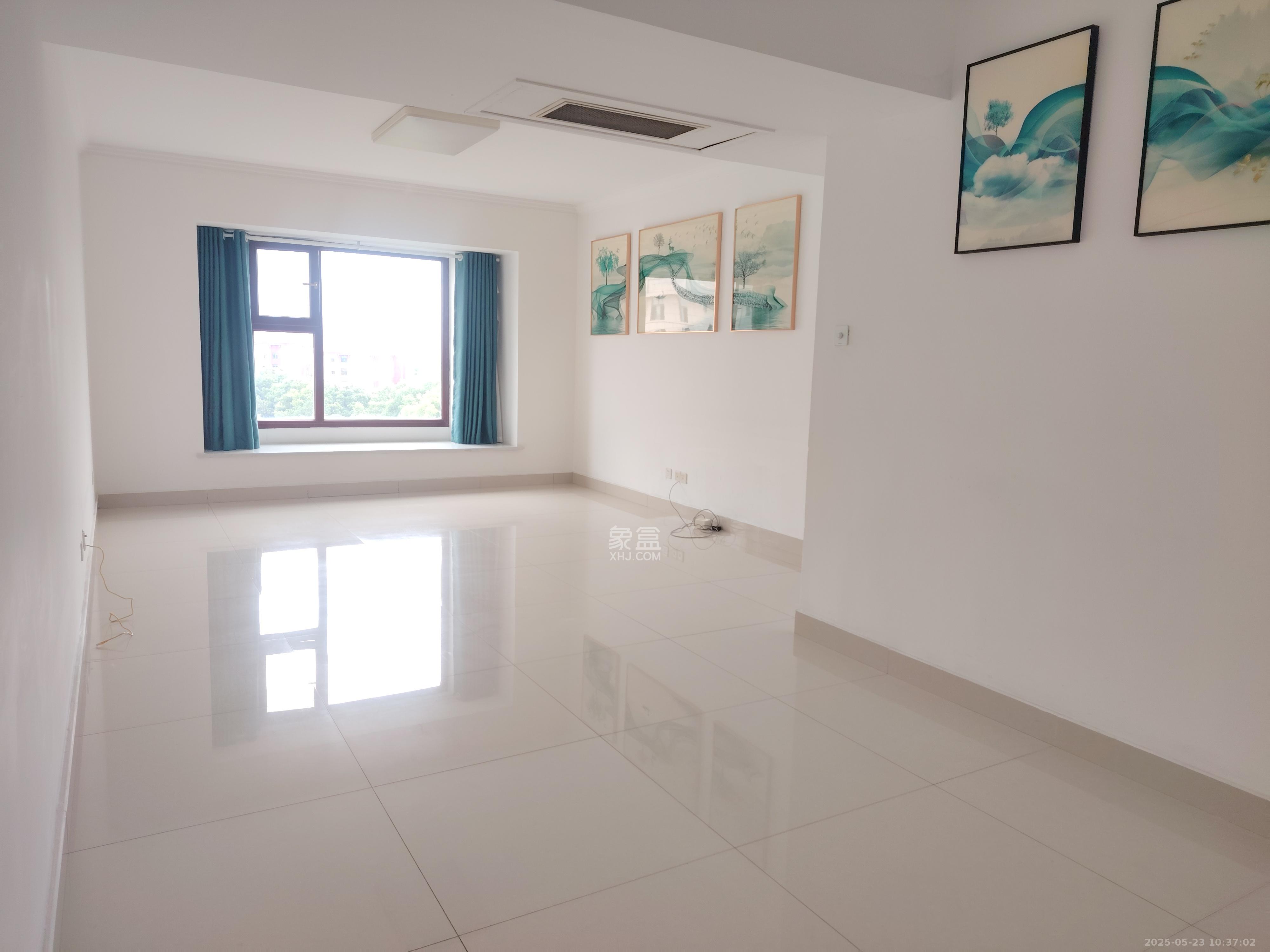 湖南宾馆 3室2厅2卫 4300.0元/月 湖南宾馆 3室2厅2卫 4300.0元/月室内图